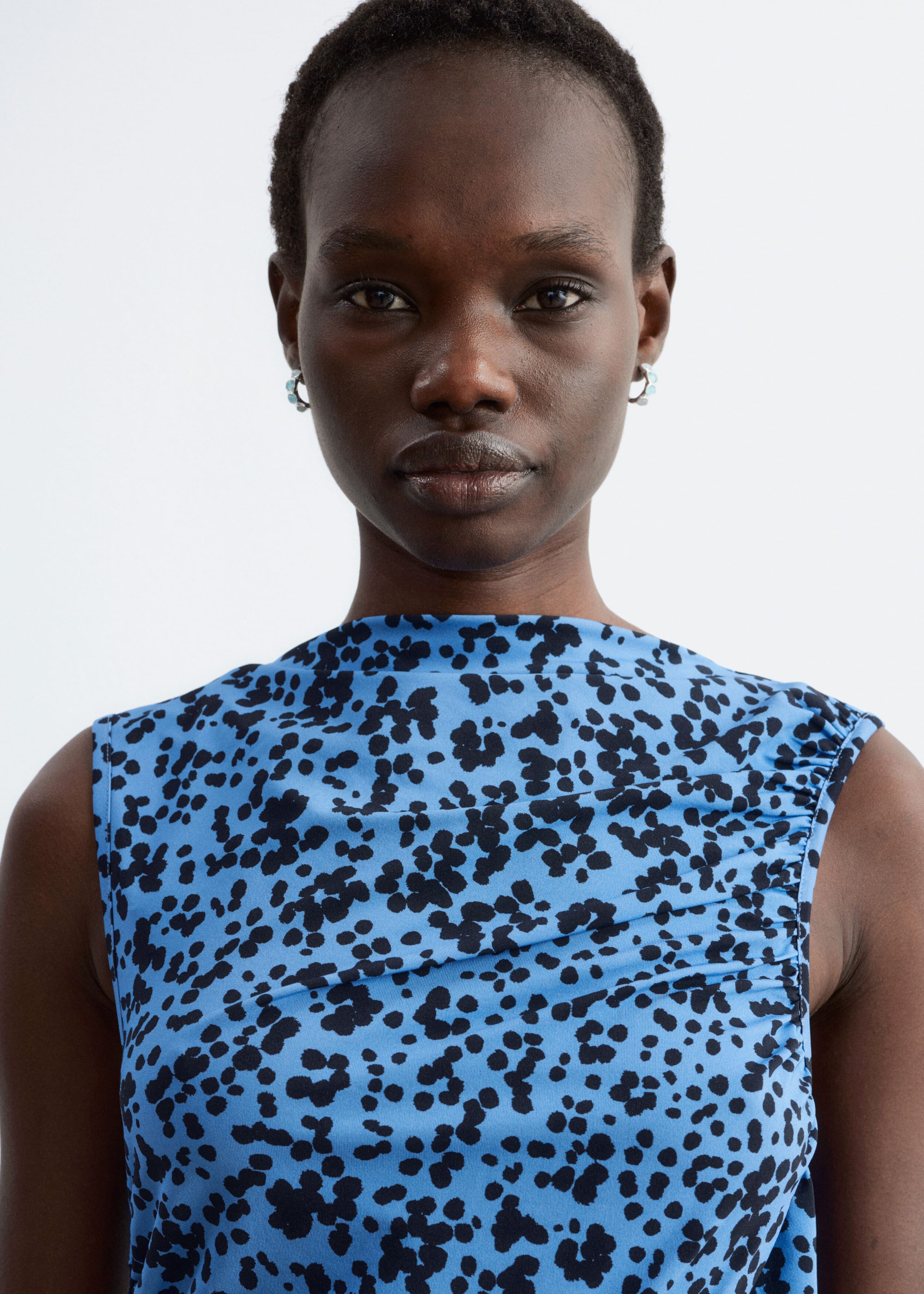 Image of Rynkad midiklänning