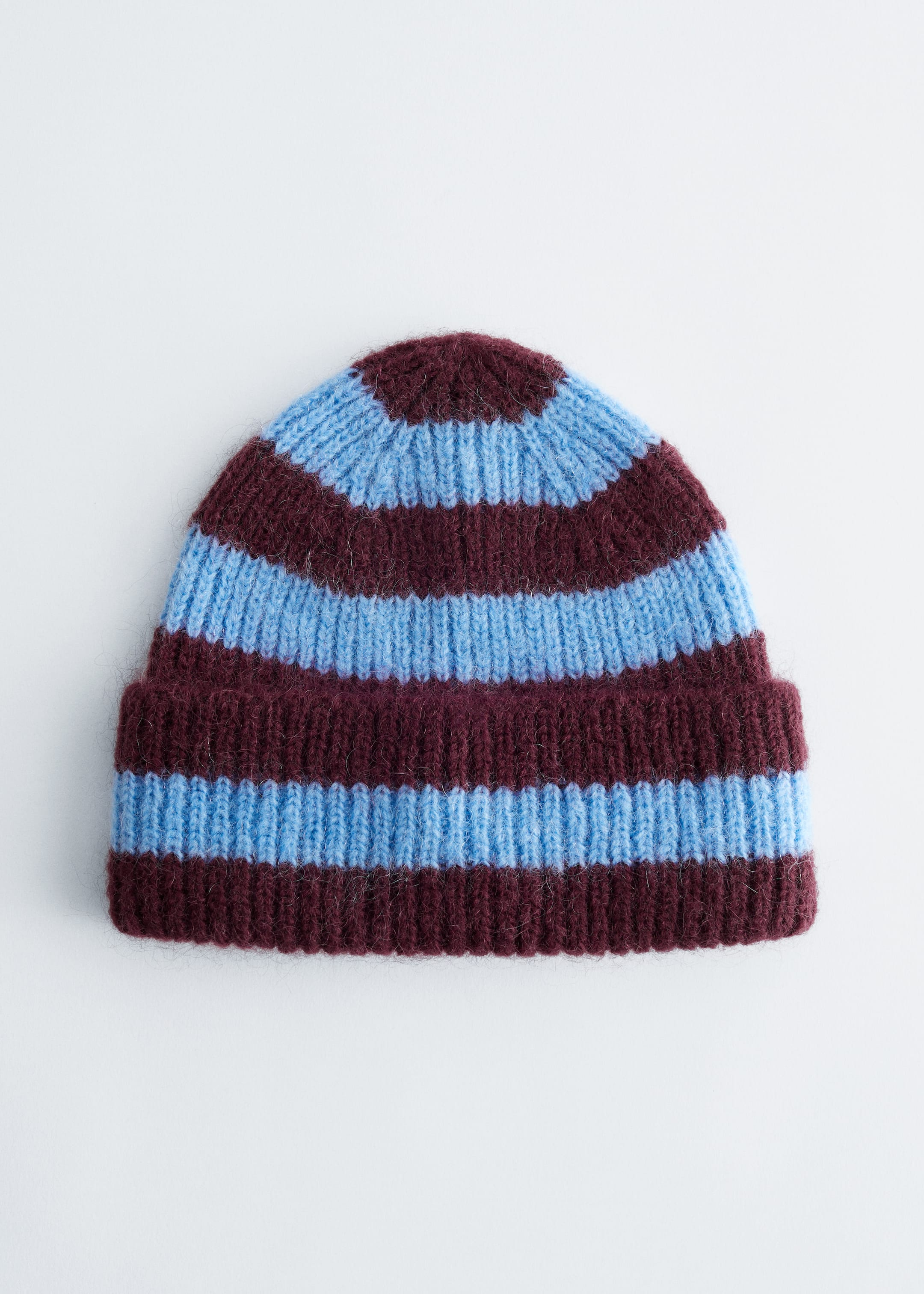 Größeres Bild ansehen: Beanie aus Wollmischung - Weinrot/Blau gestreift - Ladies | H&M DE 1