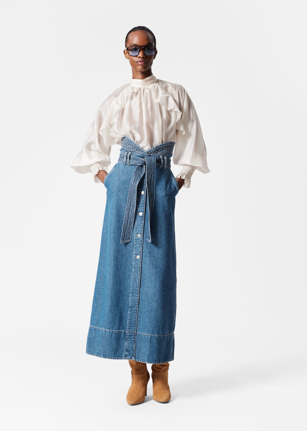 Denim Maxi Skirt - Mid blue - Lookbook