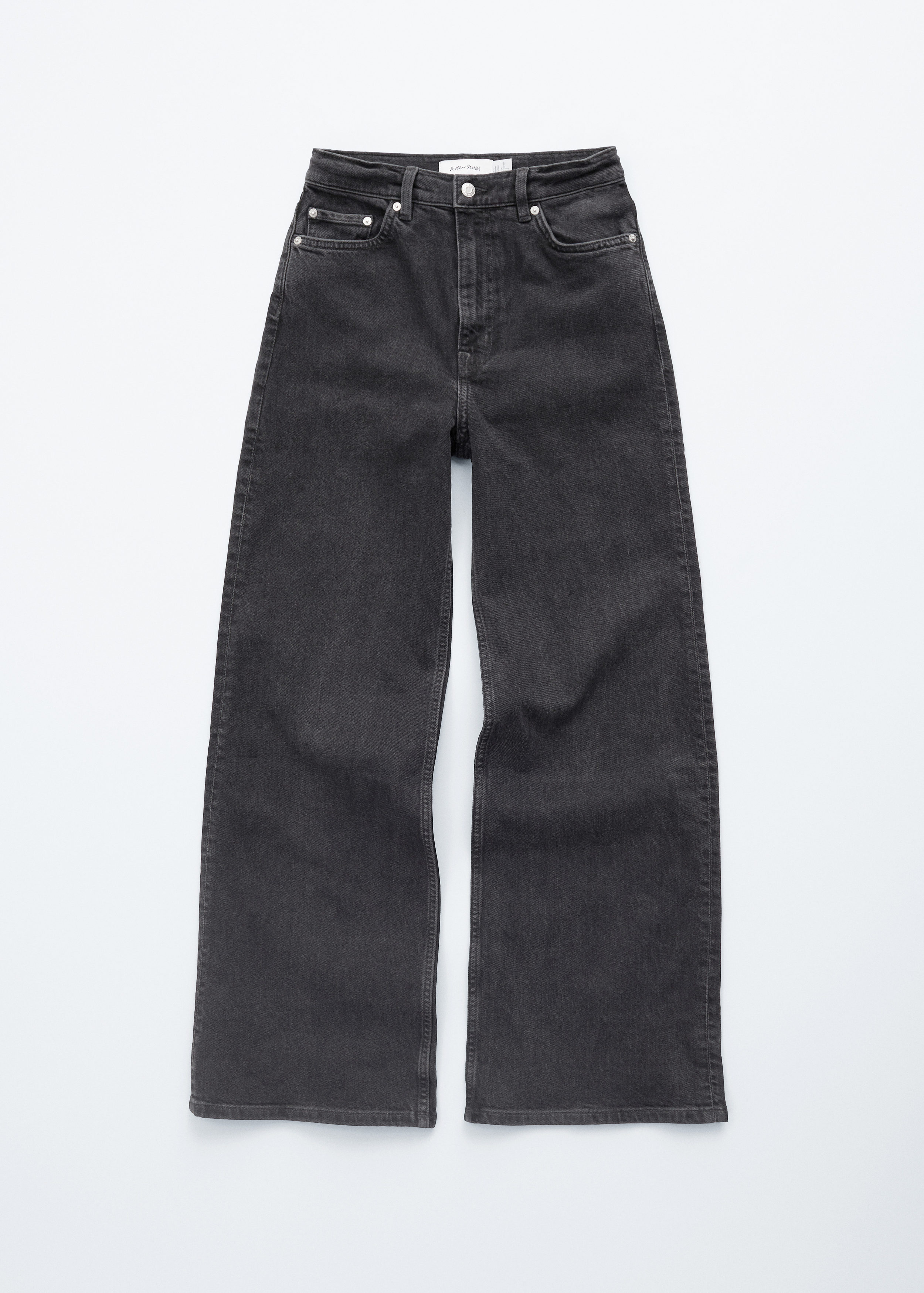 Wide-Leg Jeans