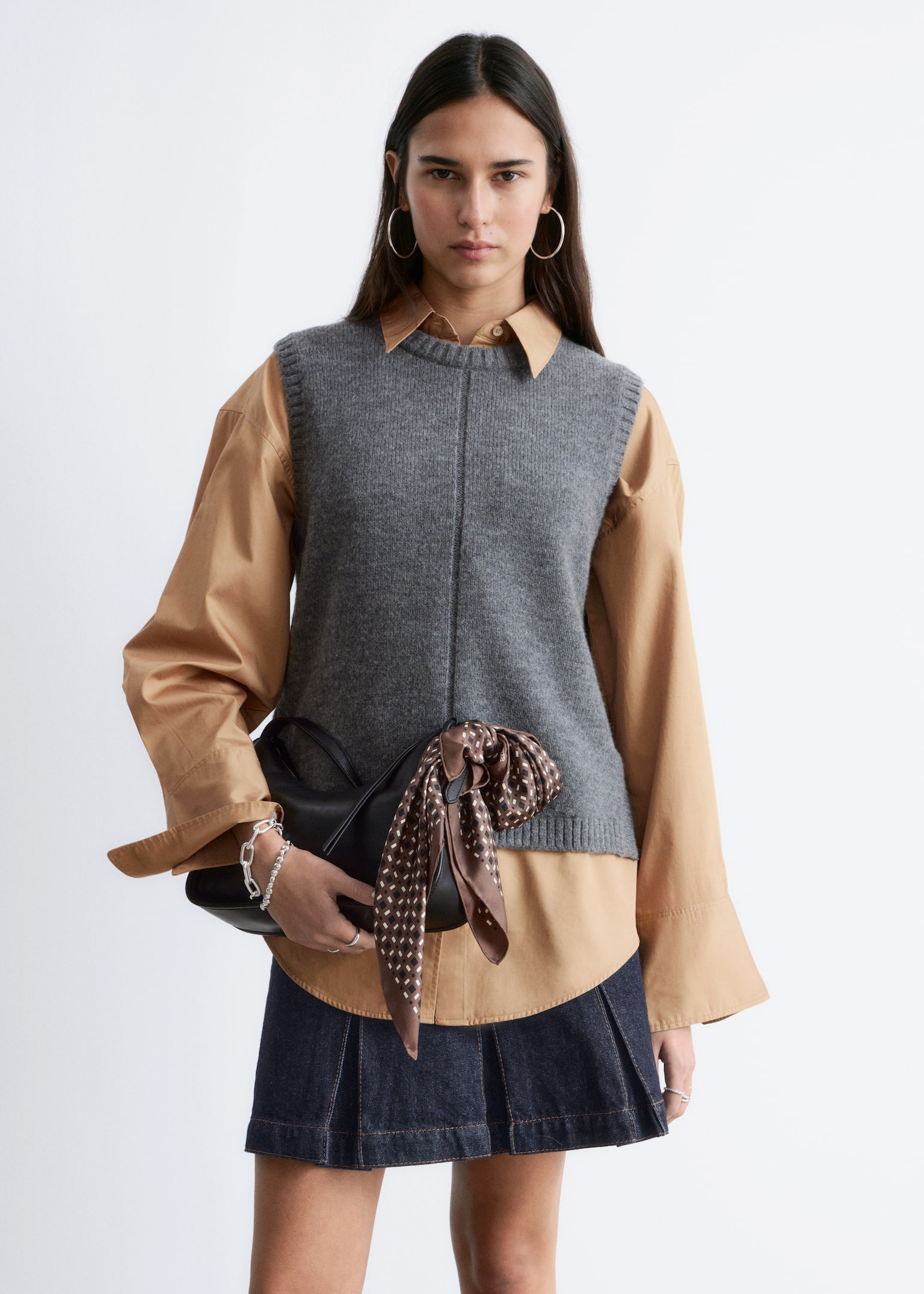 Knitted Sweater Vest - Dark Grey - 1