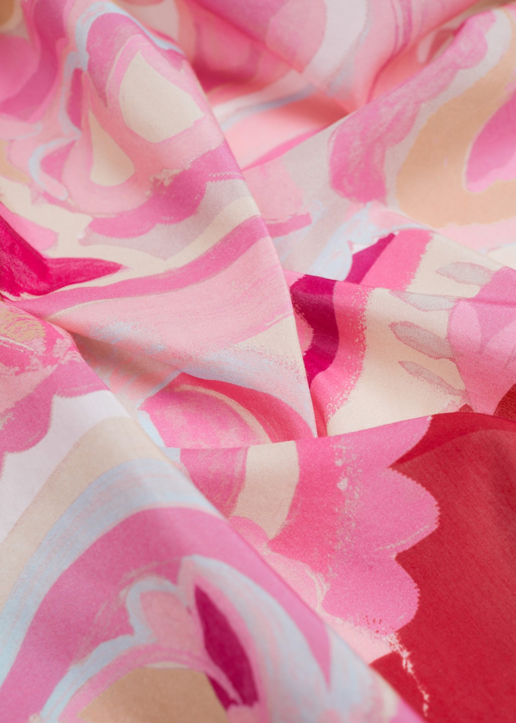 BlossomPrintSquareScarf - {{variantName}} - Descrizione dettagliata