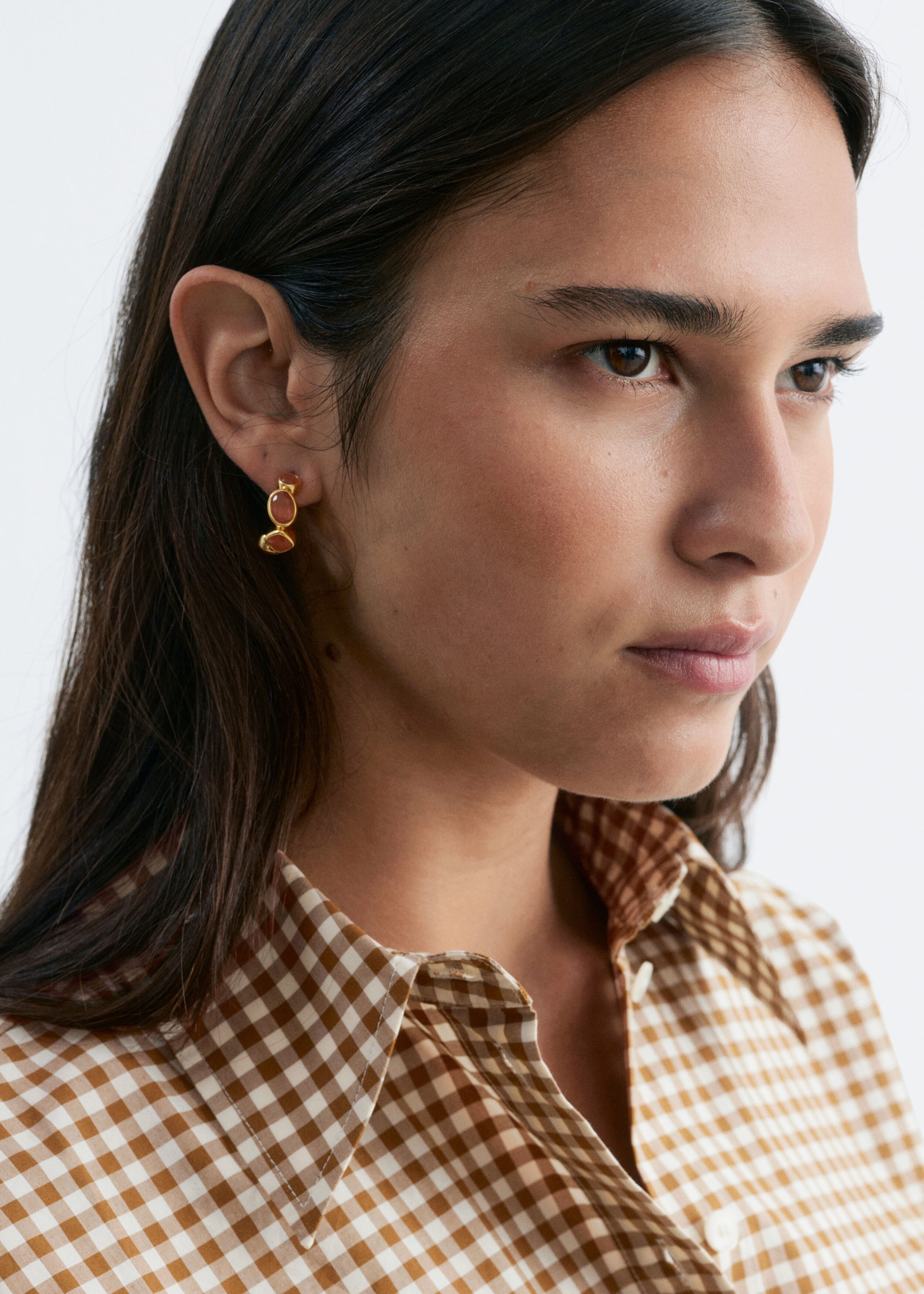 Kristall-Creolen - Gold/Dunkelviolett - Lookbook