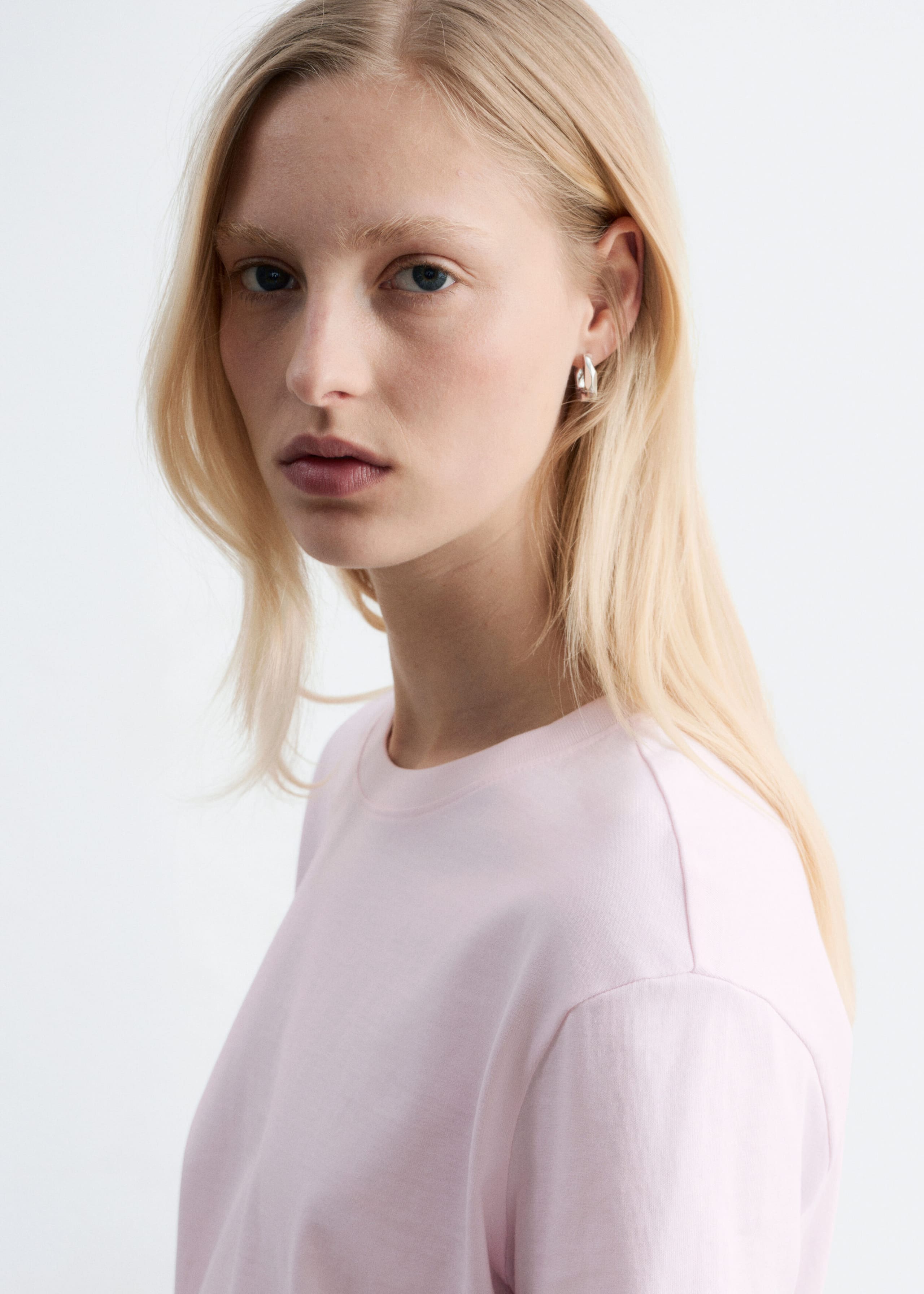 Image of Bawełniany T-shirt z okrągłym dekoltem