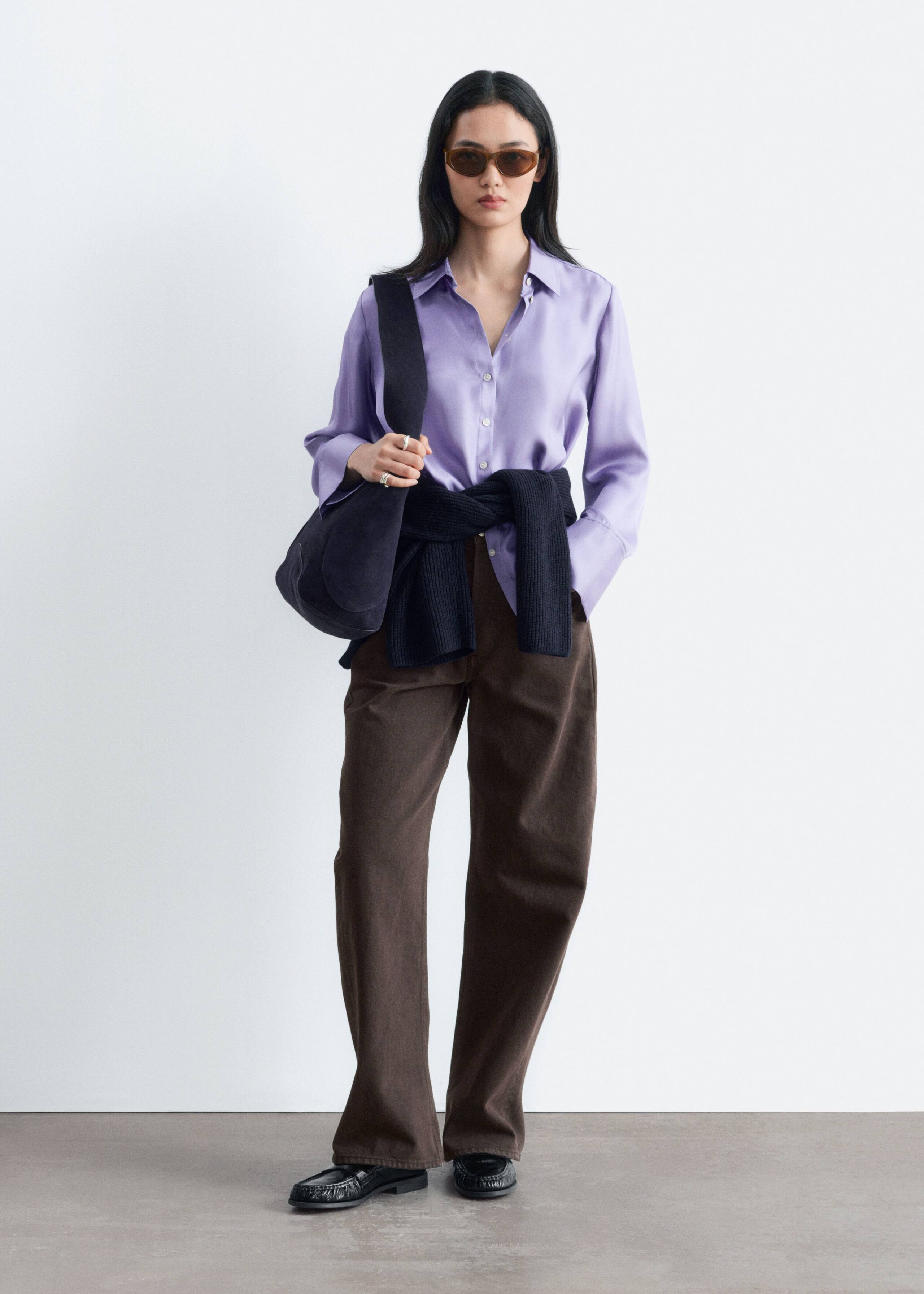 Relaxed Silk Shirt - Dark Blue - Lookbook
