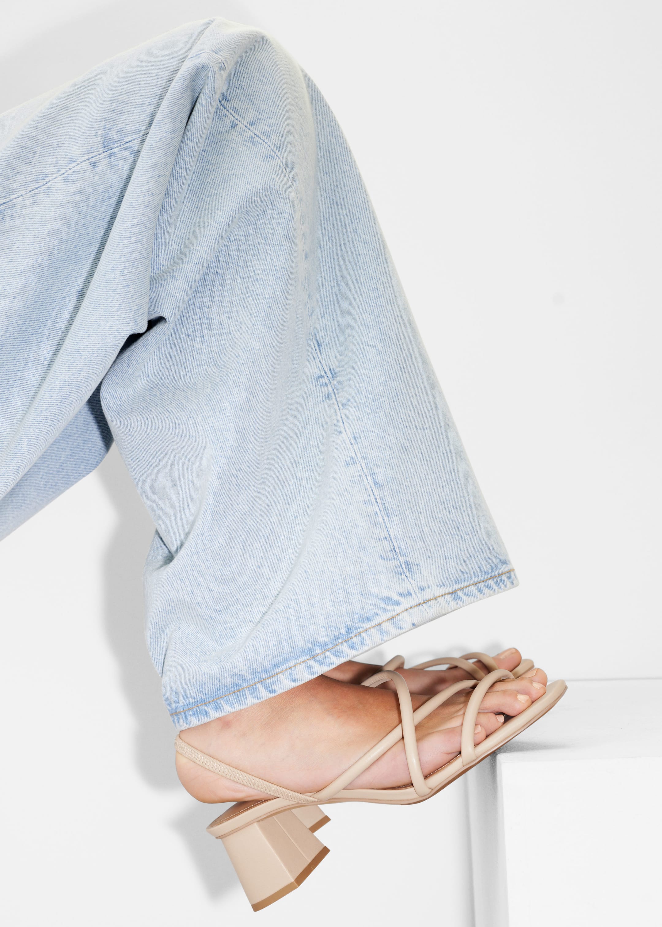 Visualizza immagine più grande: Sandali con fasce e tacco a blocco - Beige - DONNA | H&M IT 1