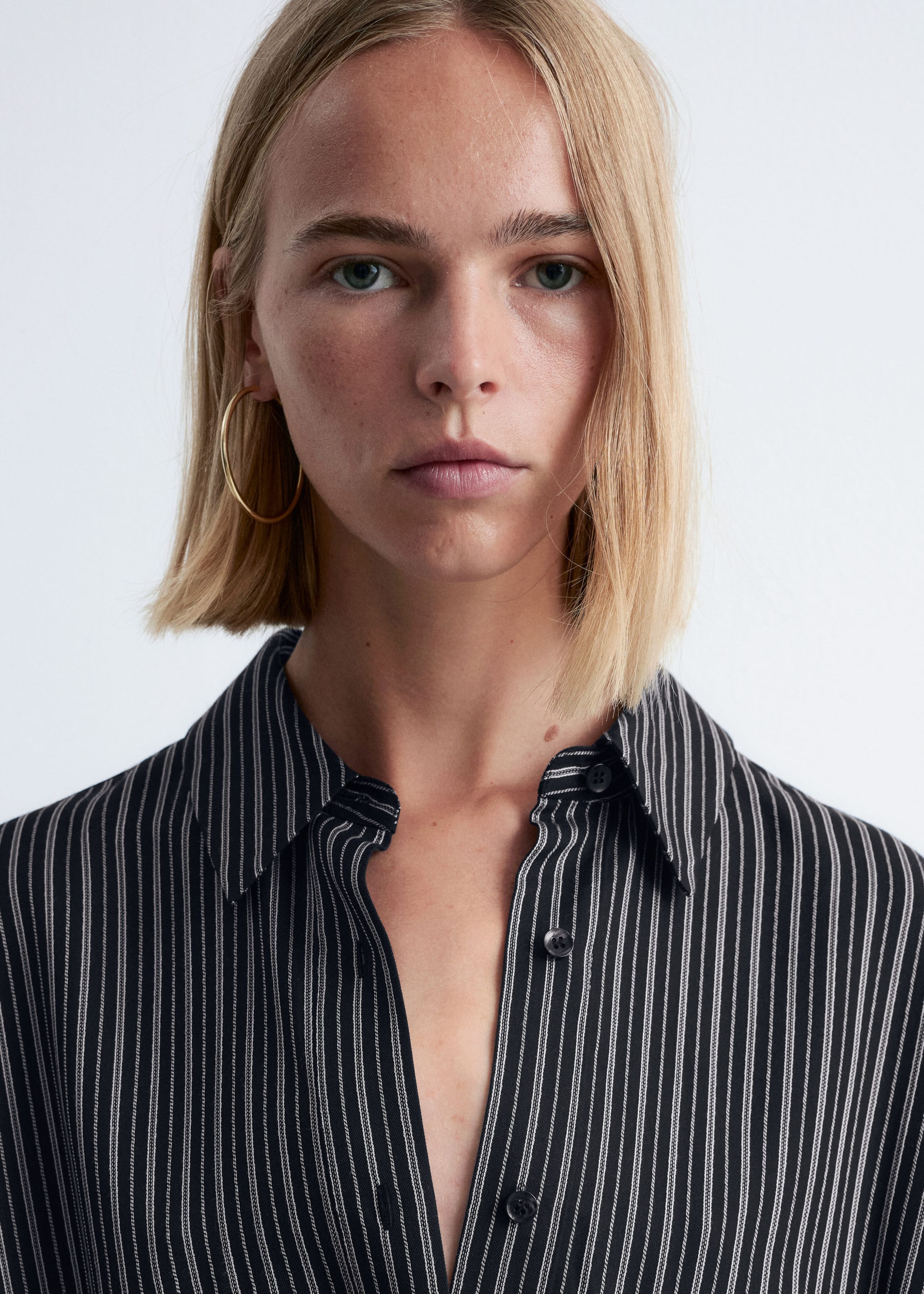 Image of Vestido camisero mini de corte holgado