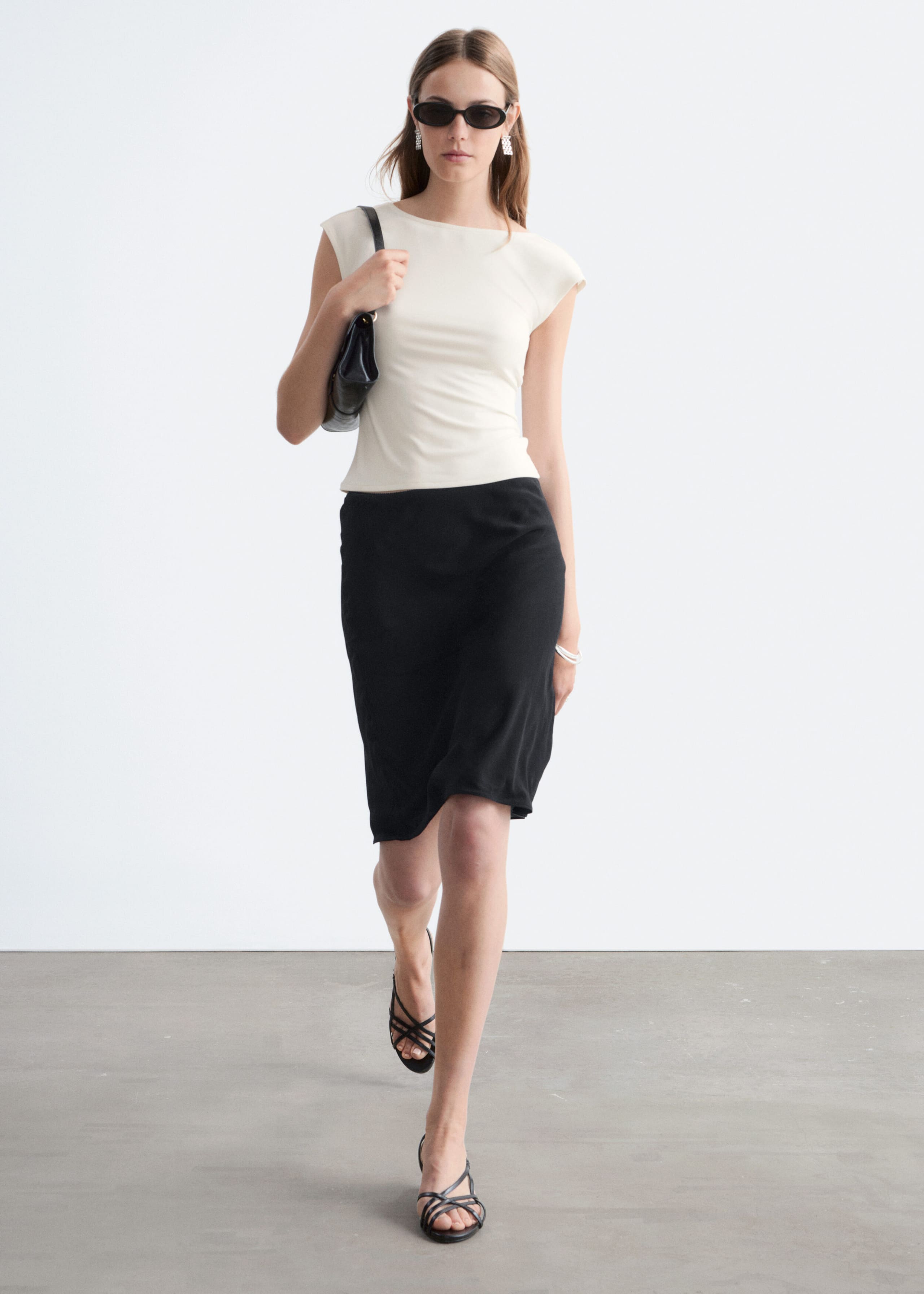 T-shirt ajusté à dos ouvert - Écru - Lookbook
