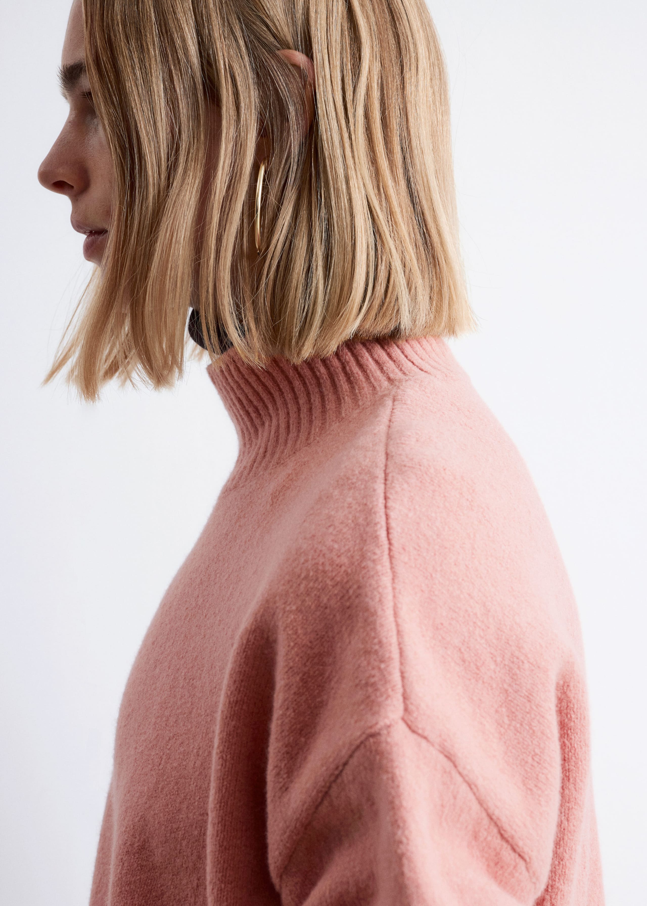 Image of Sweter z golfem