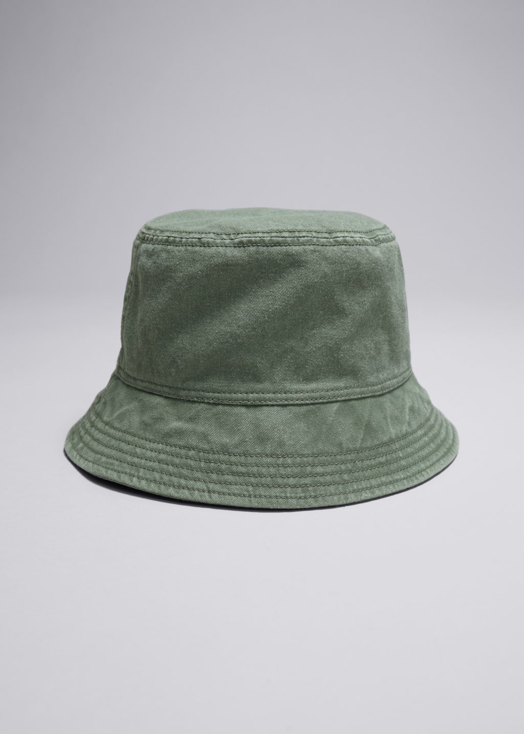 Kapelusz bucket hat z wiązaniem