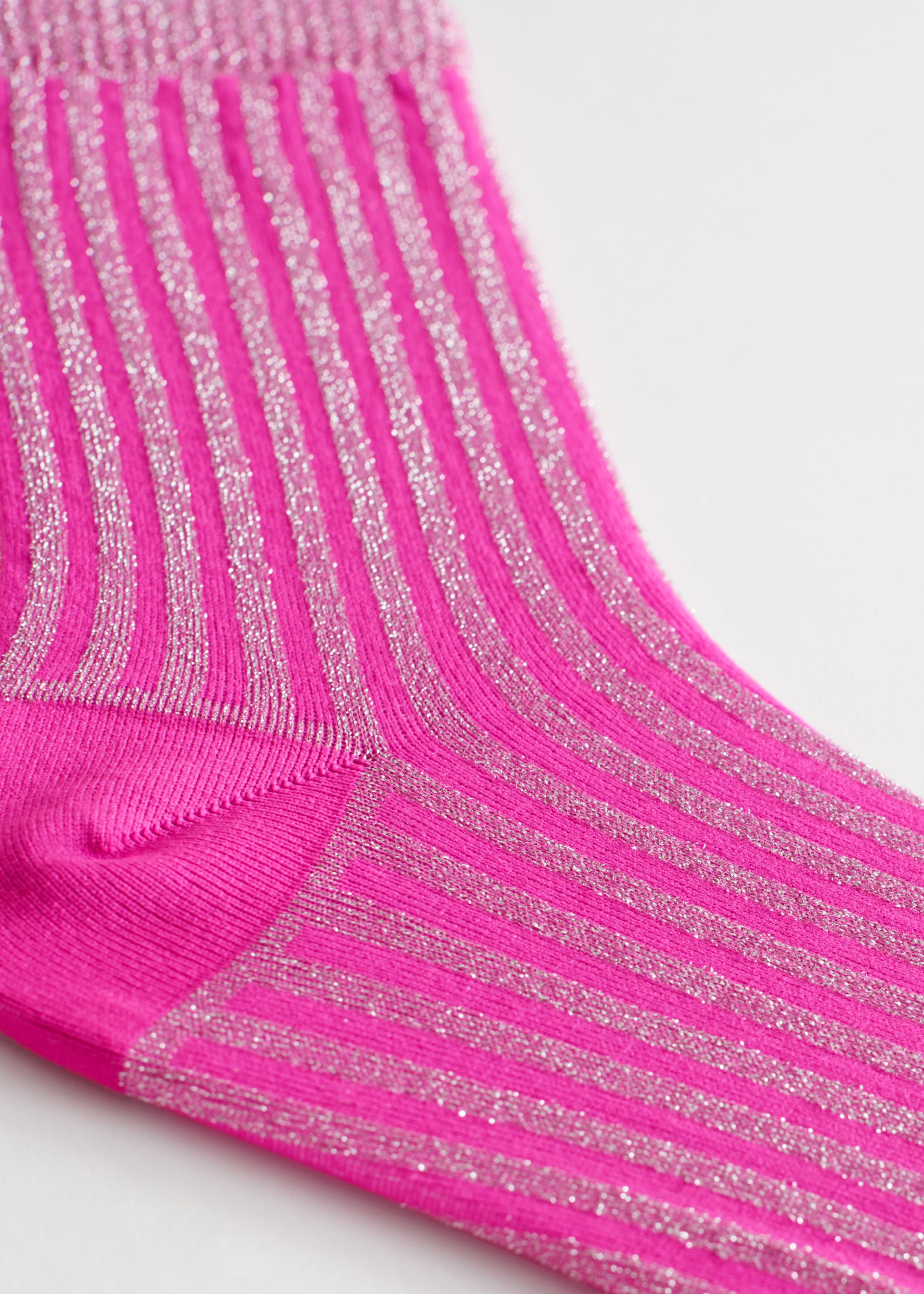 Glitter Rib Socks - {{variantName}} - Detalle descriptivo