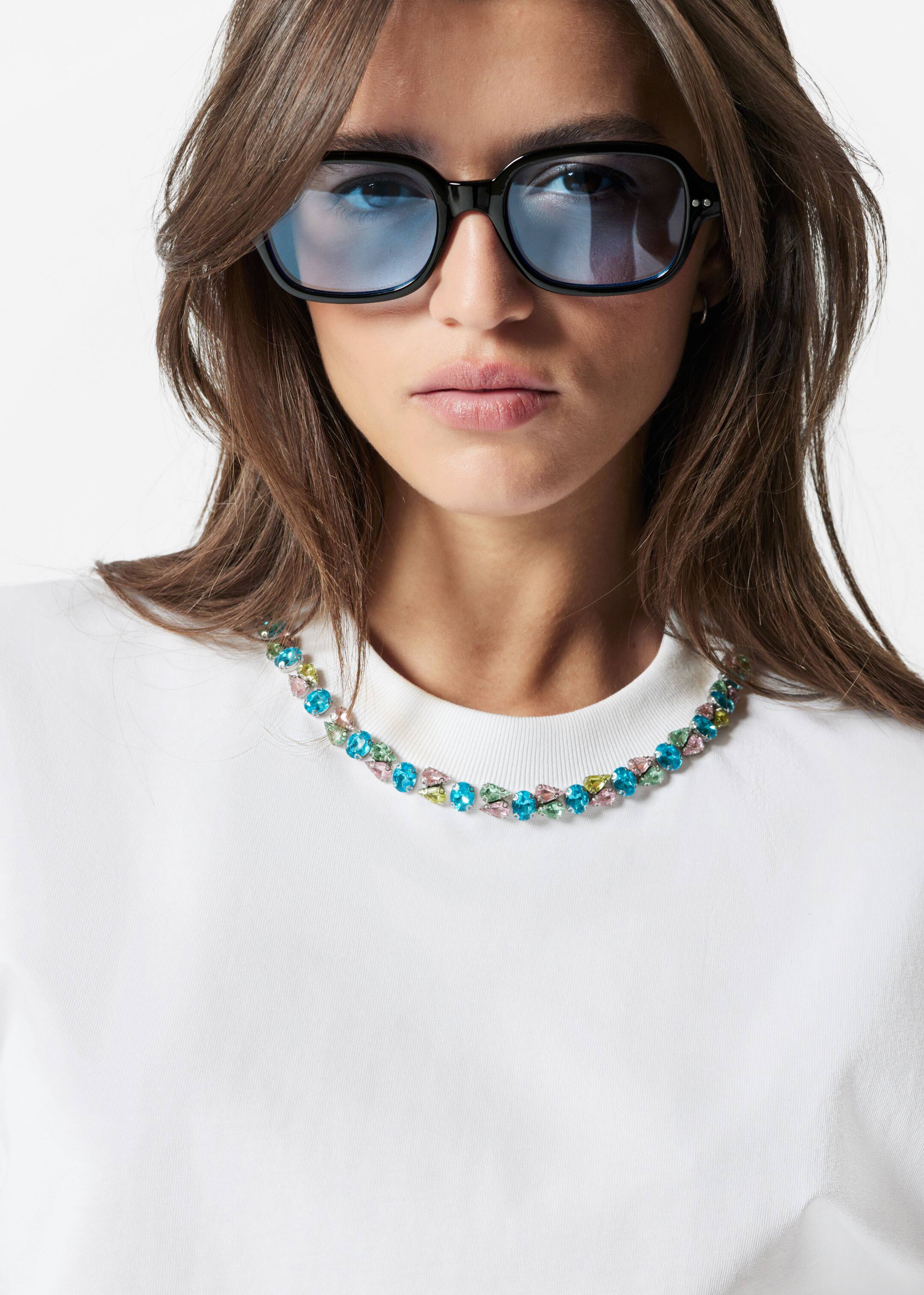 Grösseres Bild ansehen: T-Shirt mit Verzierung - Weiß - DAMEN | H&M CH 2