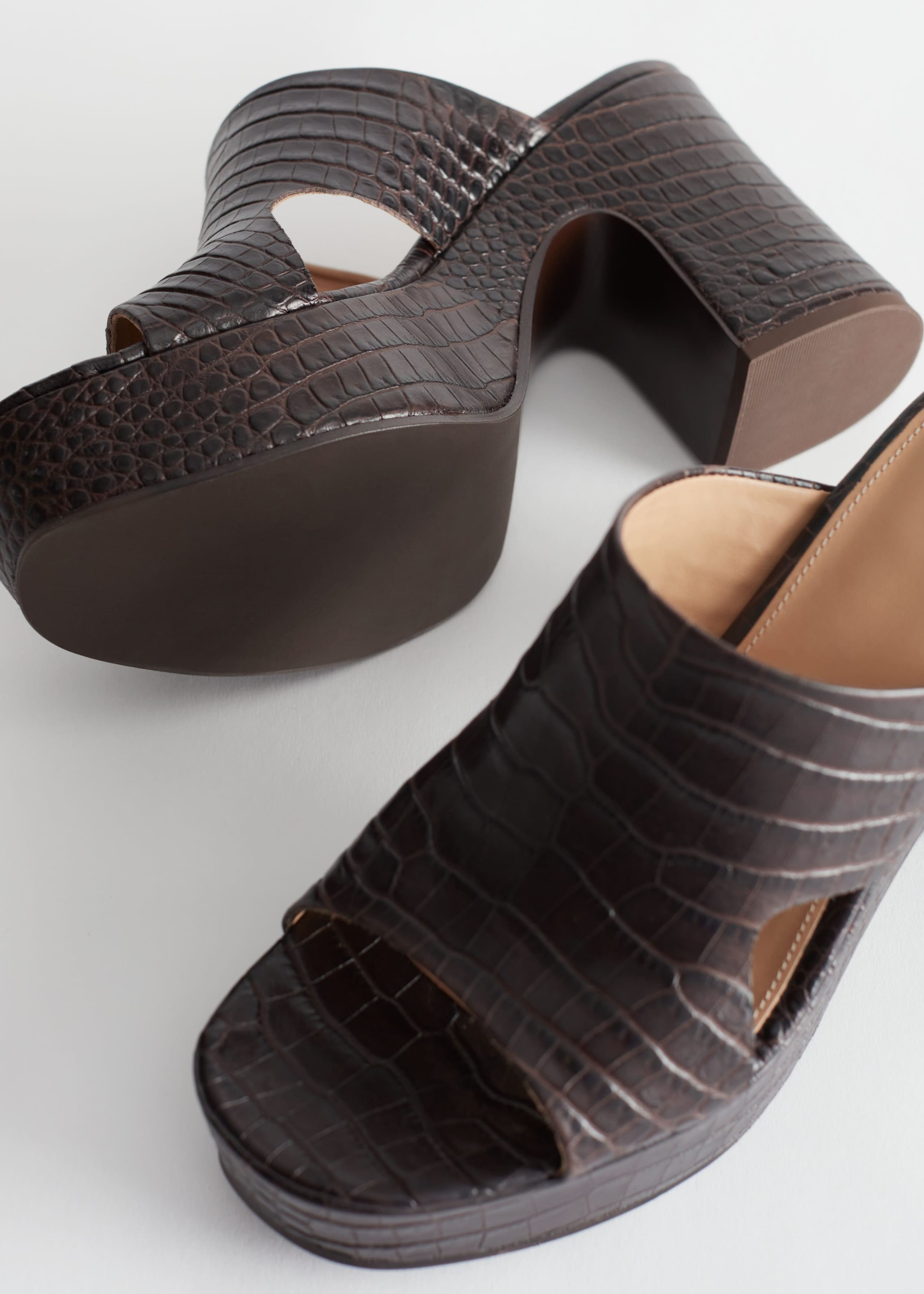 Image of BlockHeeledPlatformSandals