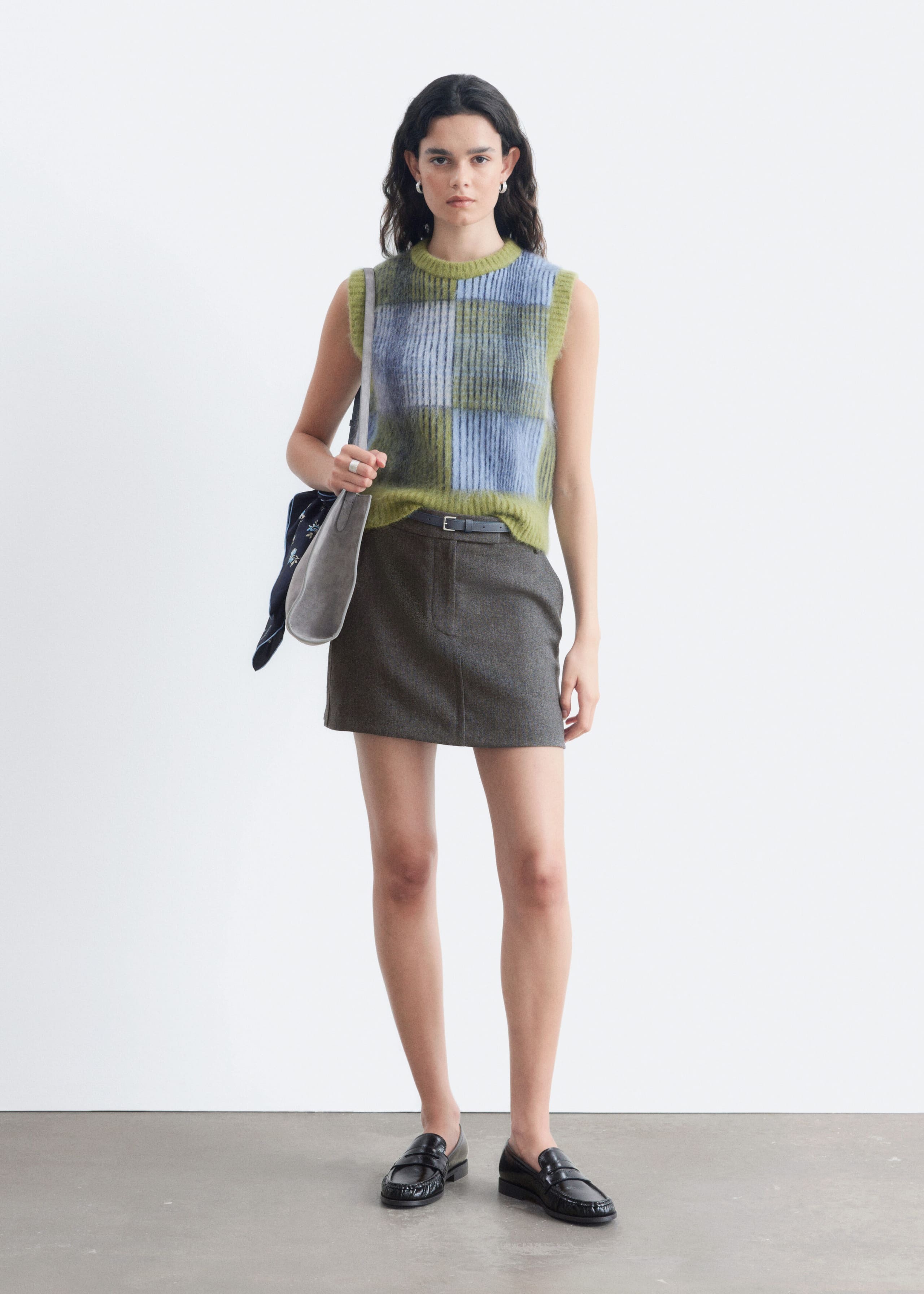 Minirock aus Wolle - Taupe - Lookbook