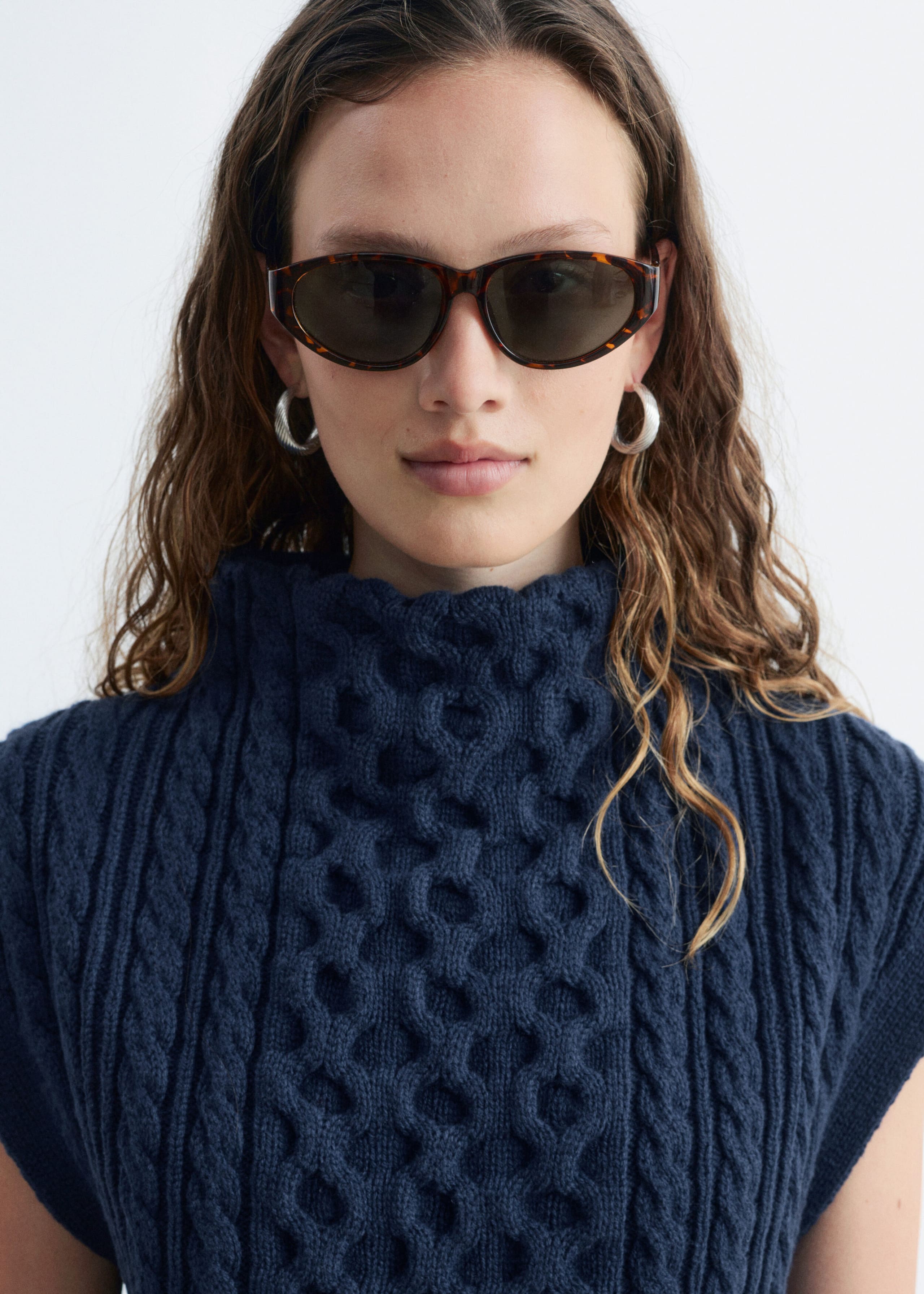Cable-Knit Mock Neck Vest - Dark Blue - Lookbook
