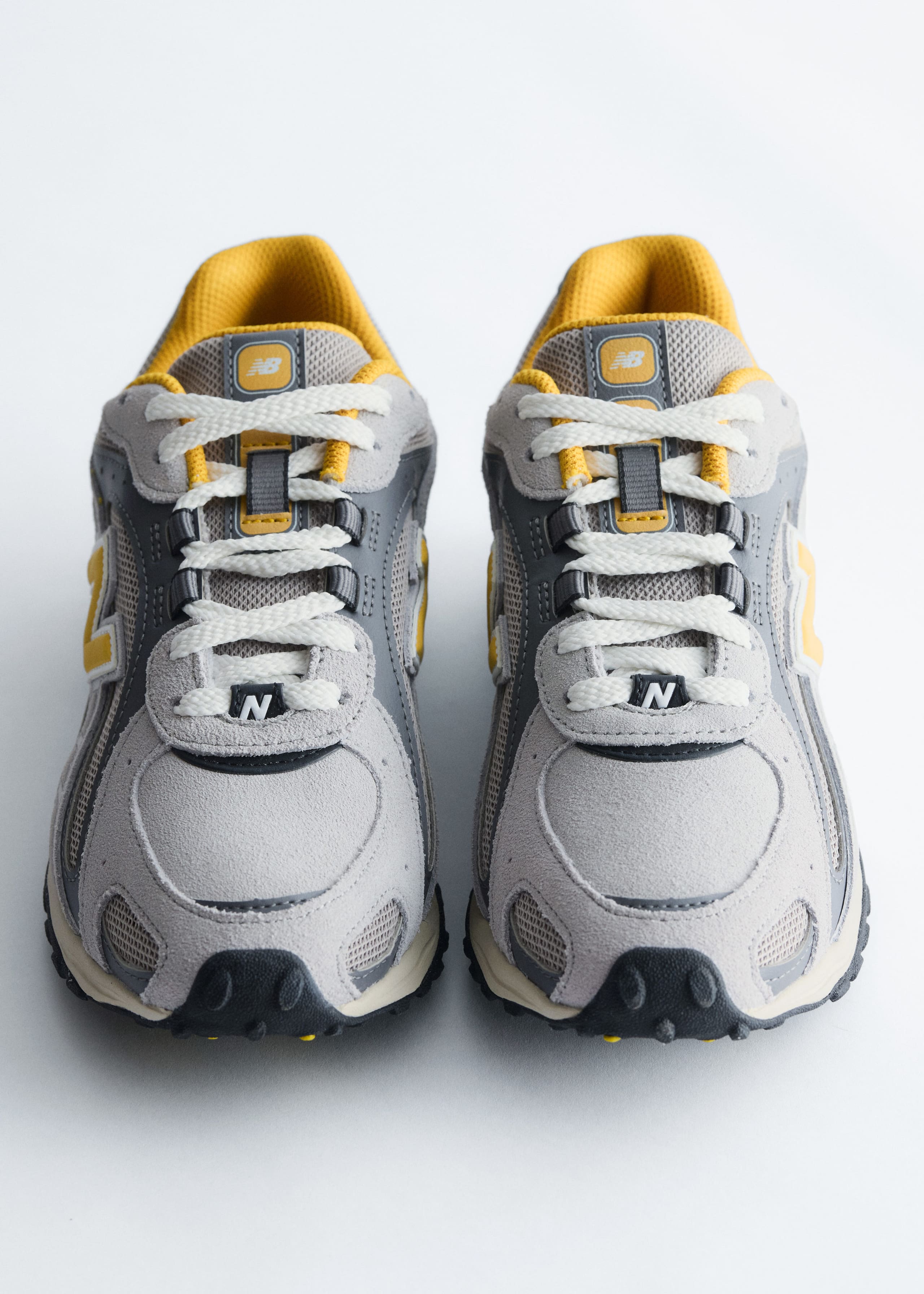 Image of New Balance 204L Sneakers