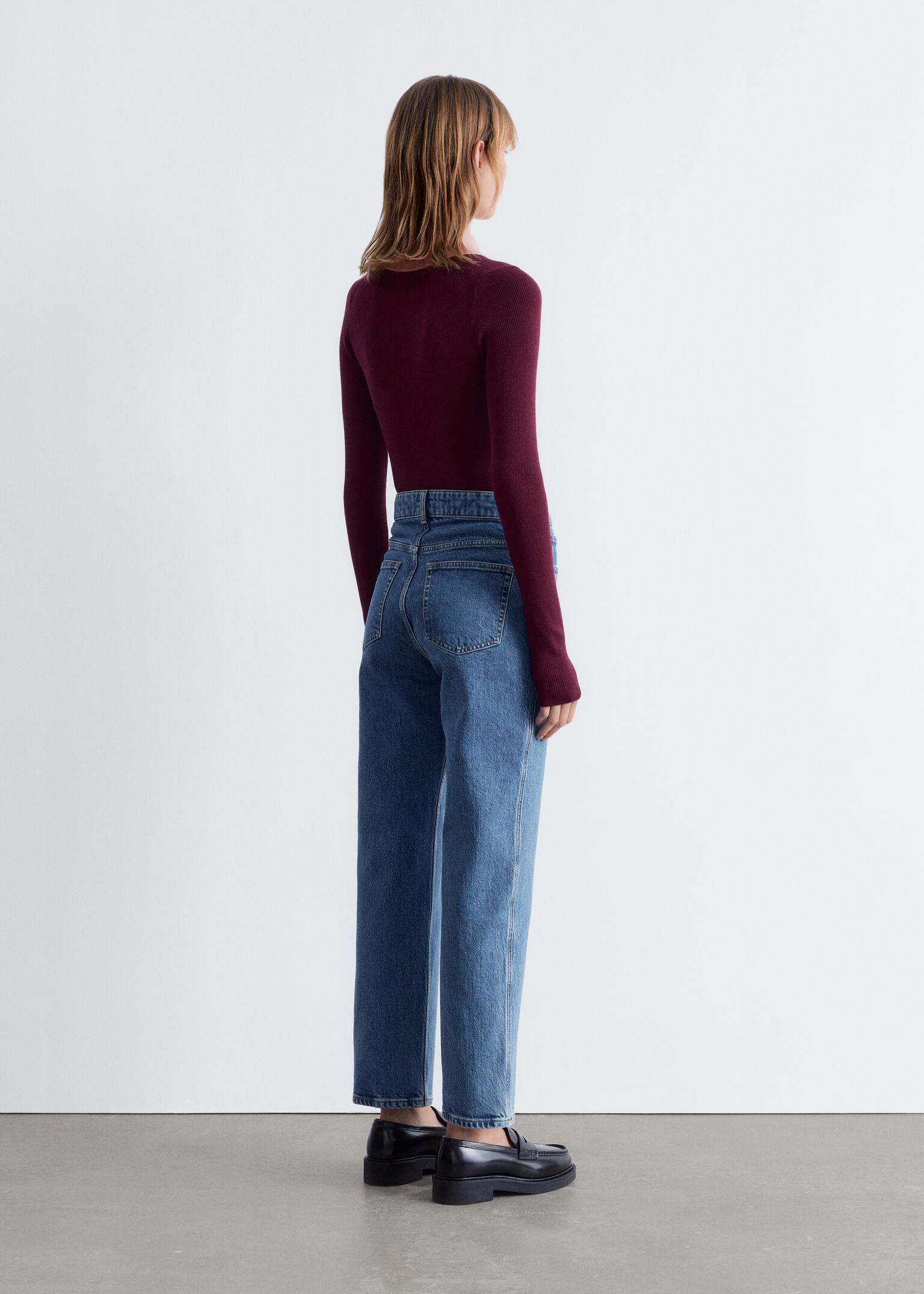 Verkürzte Jeans mit schmalem Bein - Hellblau/Weiß - 6