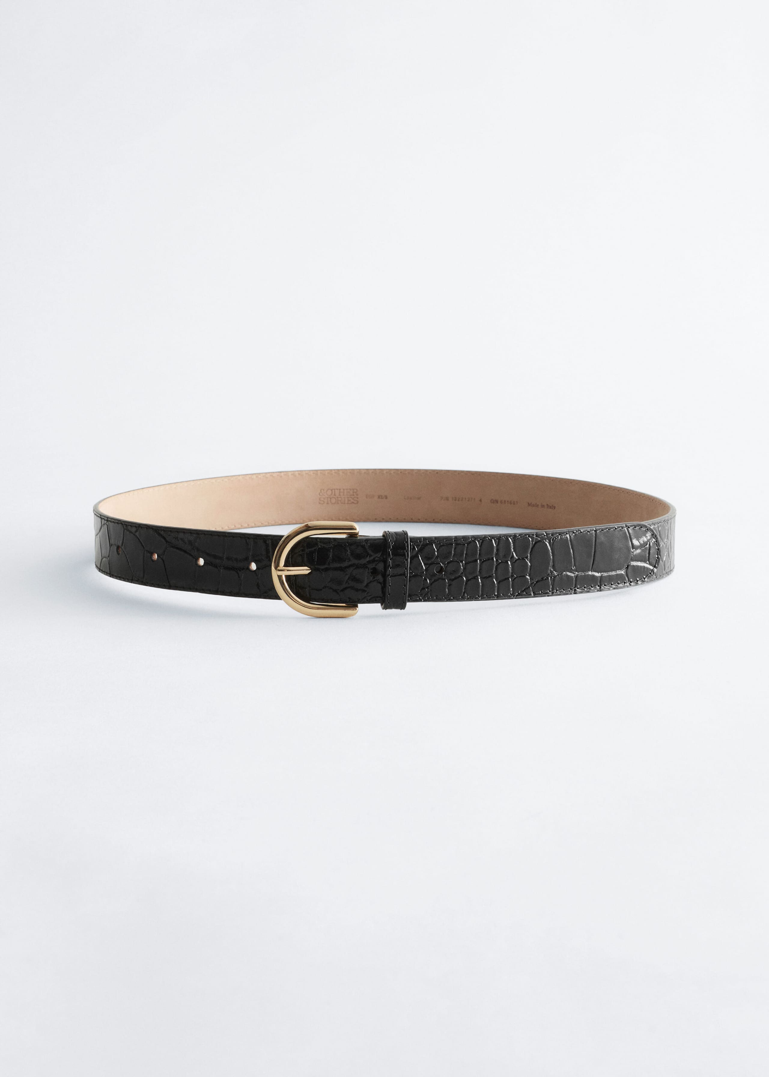 Classic Leather Belt - Black - Still Life