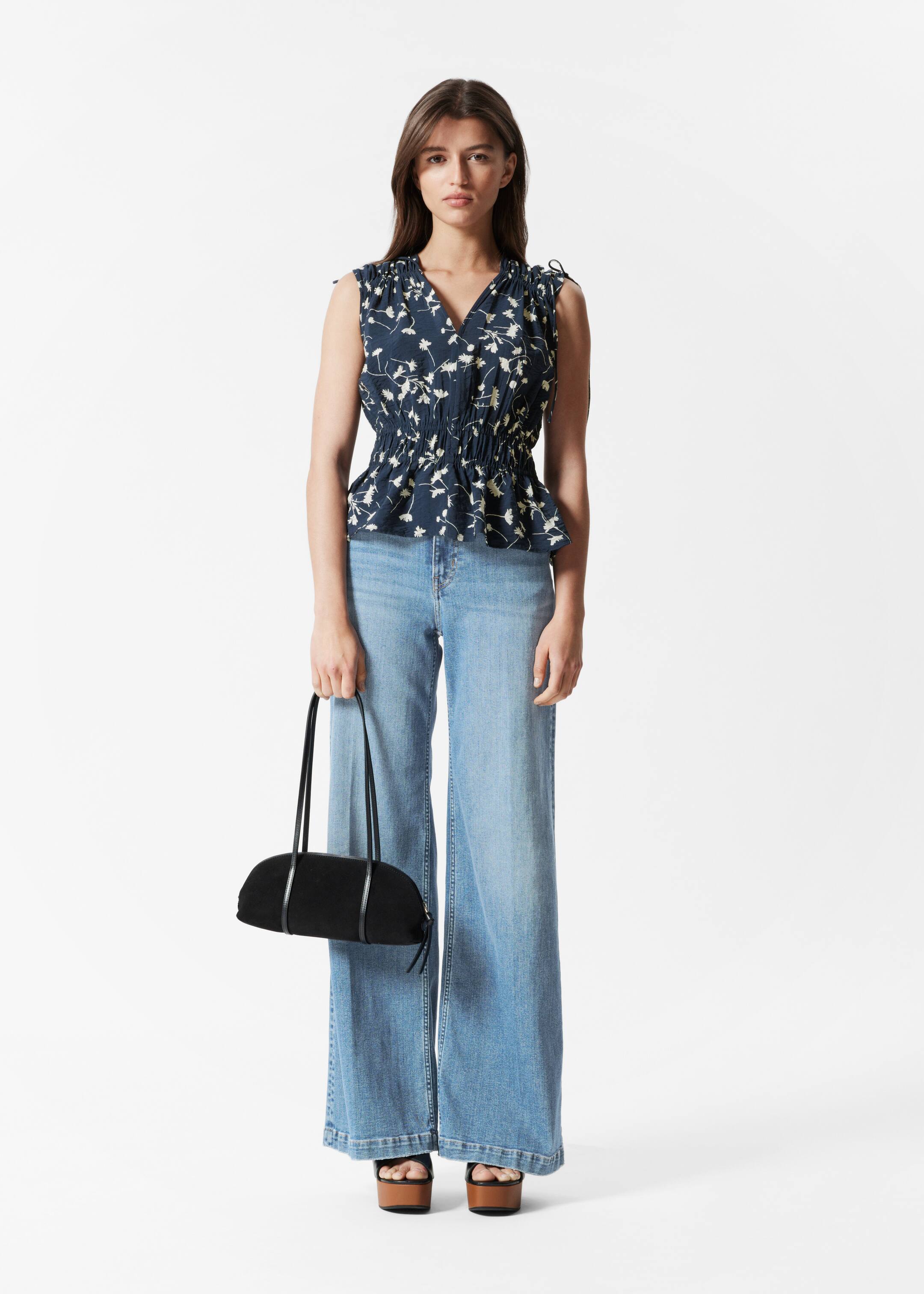 Nagyobb kép megtekintése: Gathered Top - Tengerészkék mintás - NŐI | H&M HU 2