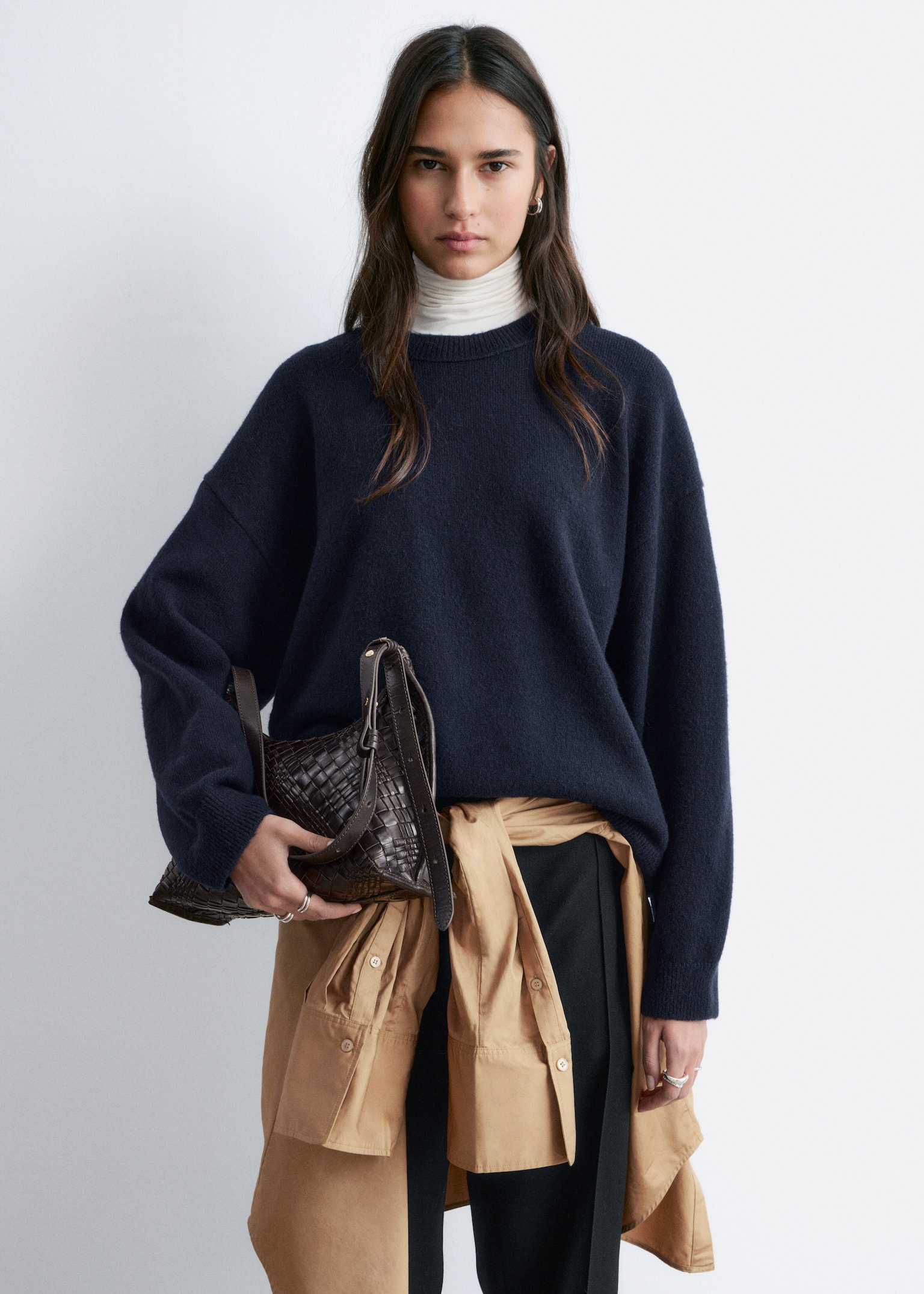 Dzianinowy sweter oversize - Granatowy/Szary melanż/Jasnoturkusowy/Czerwony - 1