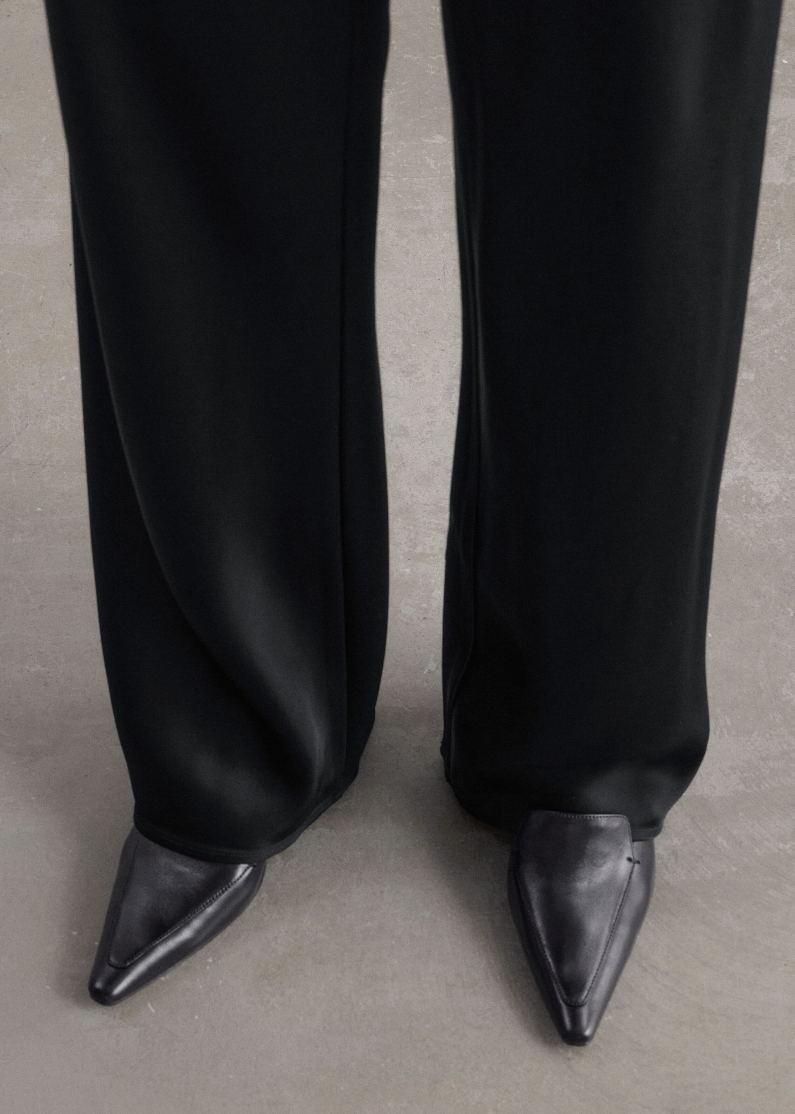 Satijnen broek met trekkoord - Zwart - Stilleven