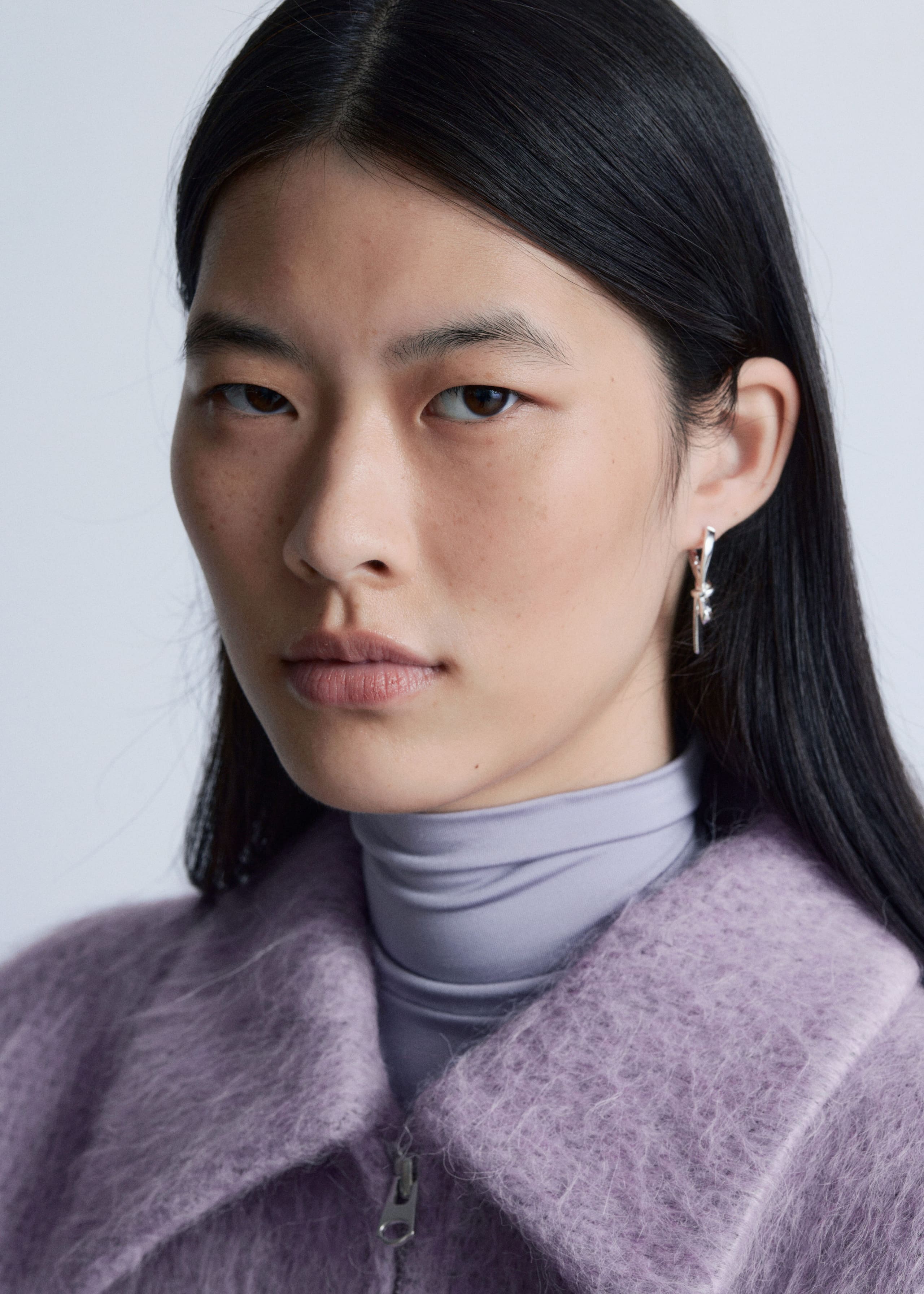 Image of Knot Hoop Earrings