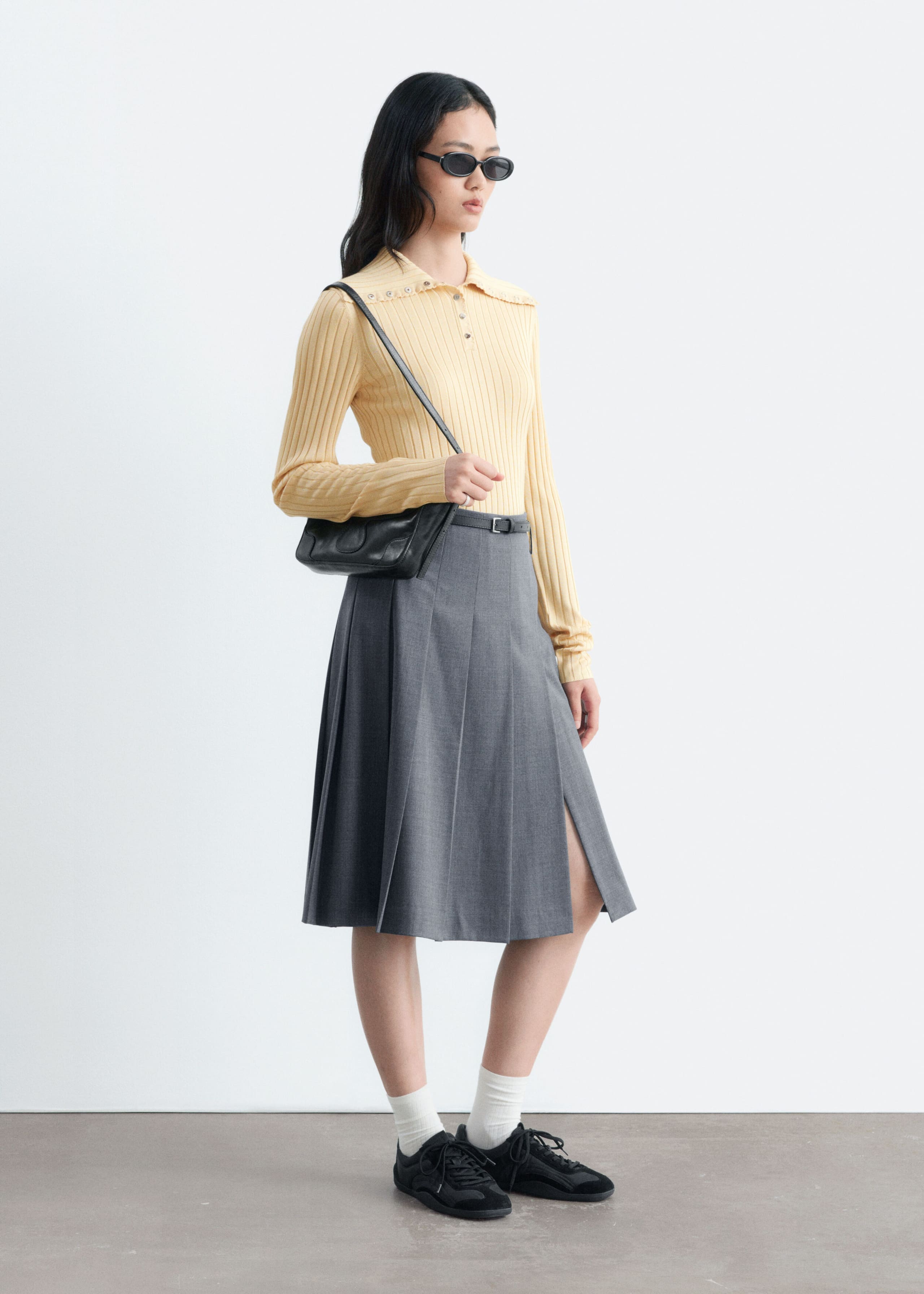 Scalloped Collar Top - Black - Lookbook
