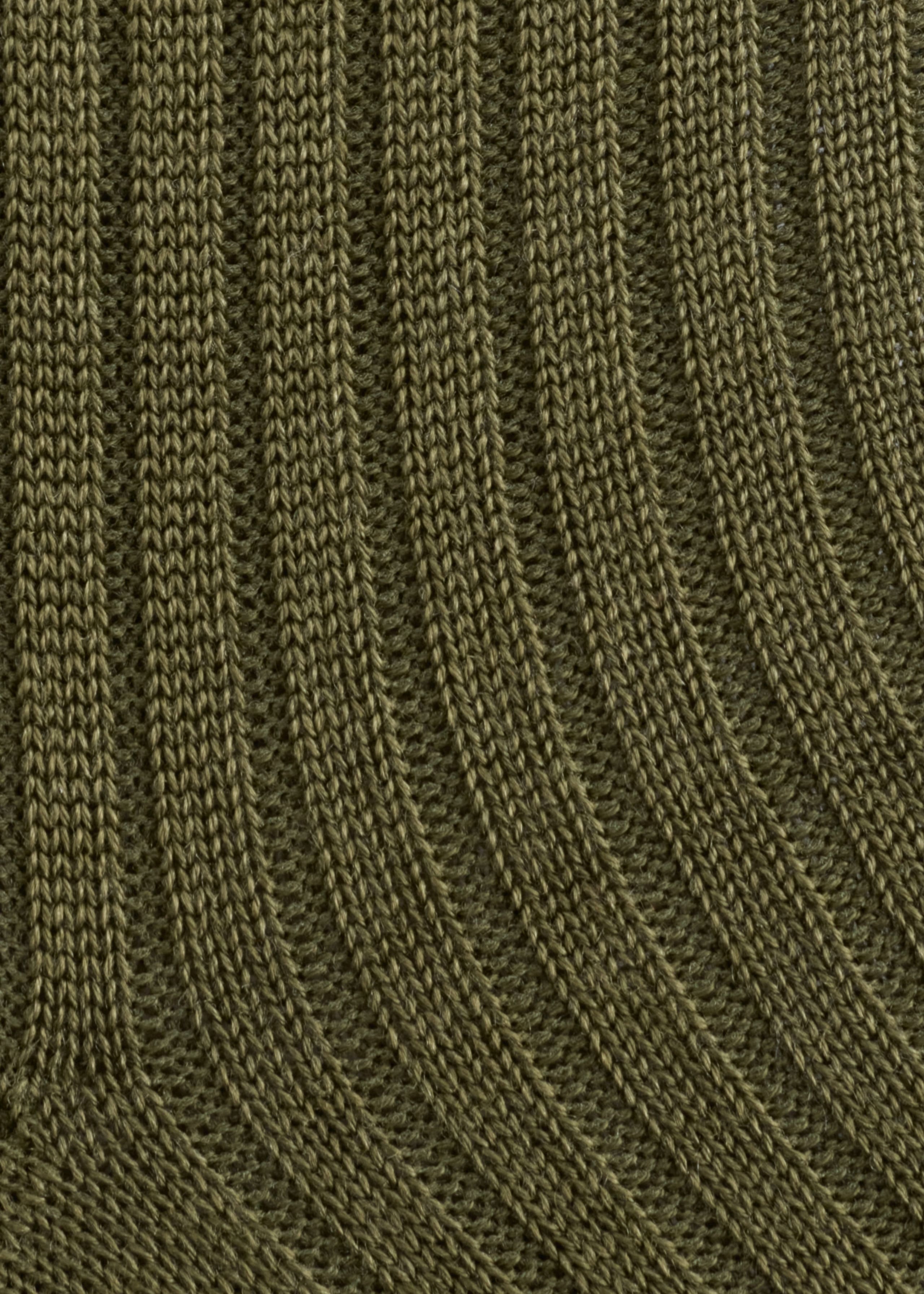 Jedwabne skarpetki w prążki – Ciemnobrązowy – Martwa natura