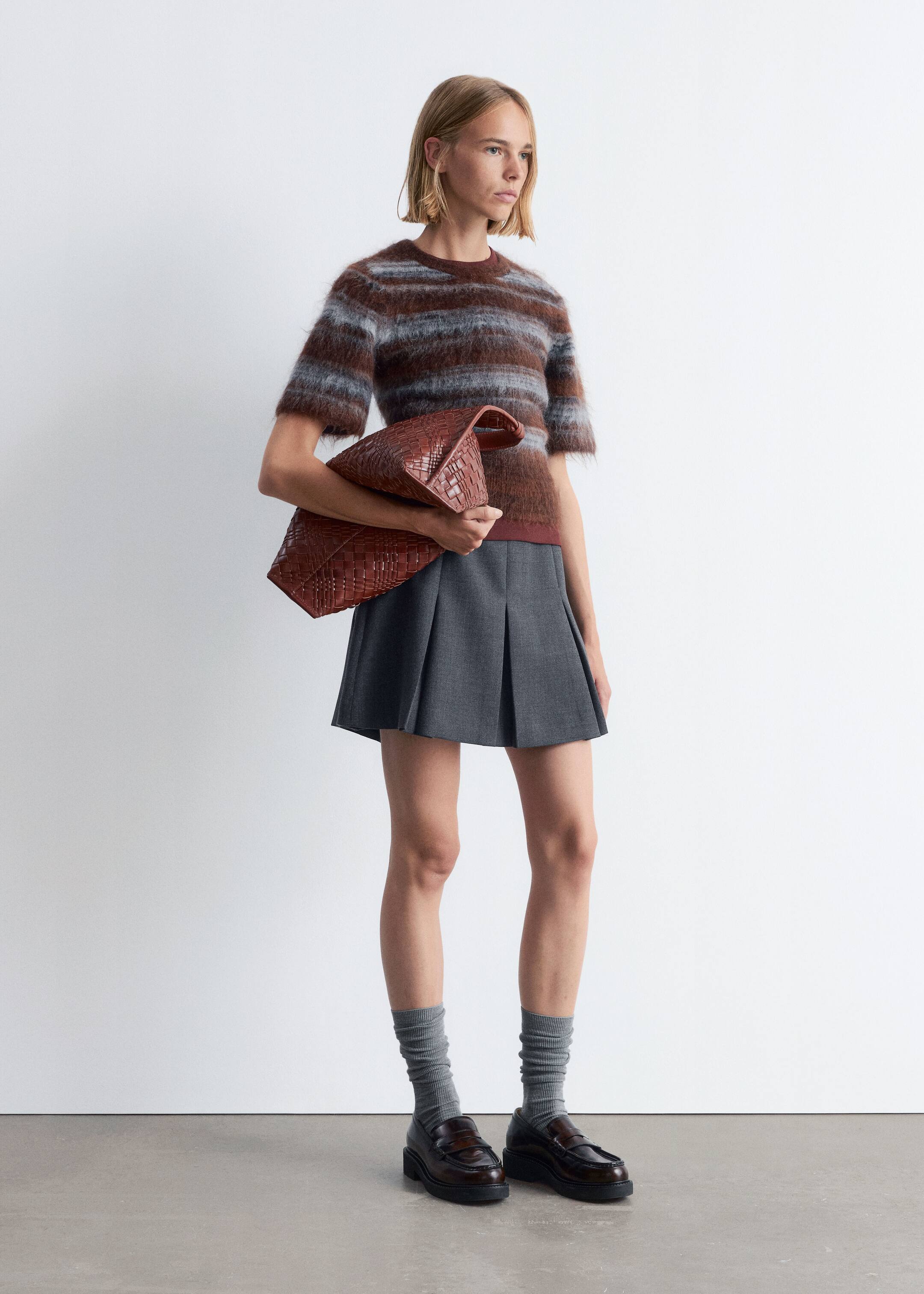 Vezi imaginea mai mare: Tricou din tricot periat - Dungi maro/albastre - FEMEI | H&M RO 5