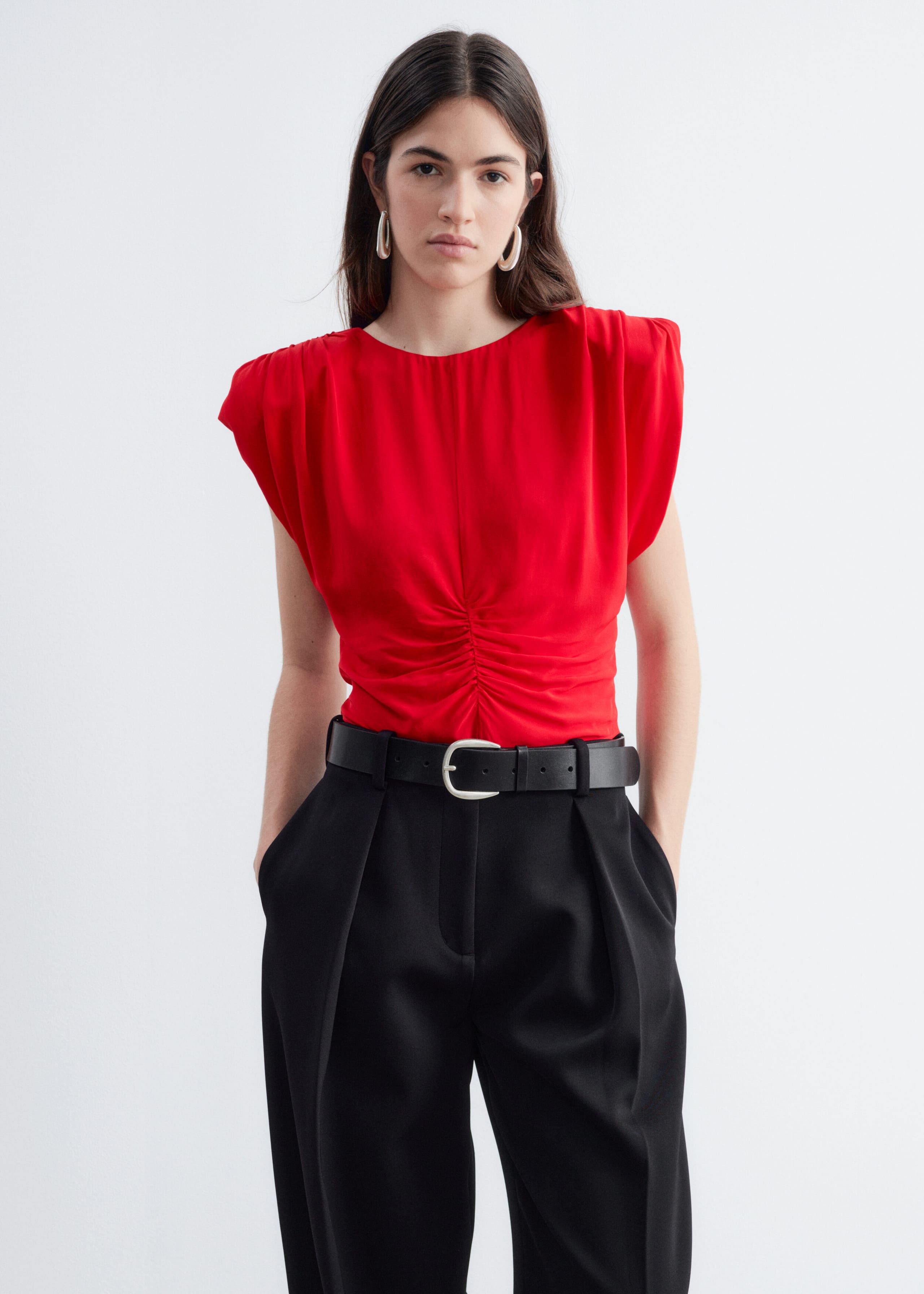 Haut froncé sans manches - Rouge - Lookbook