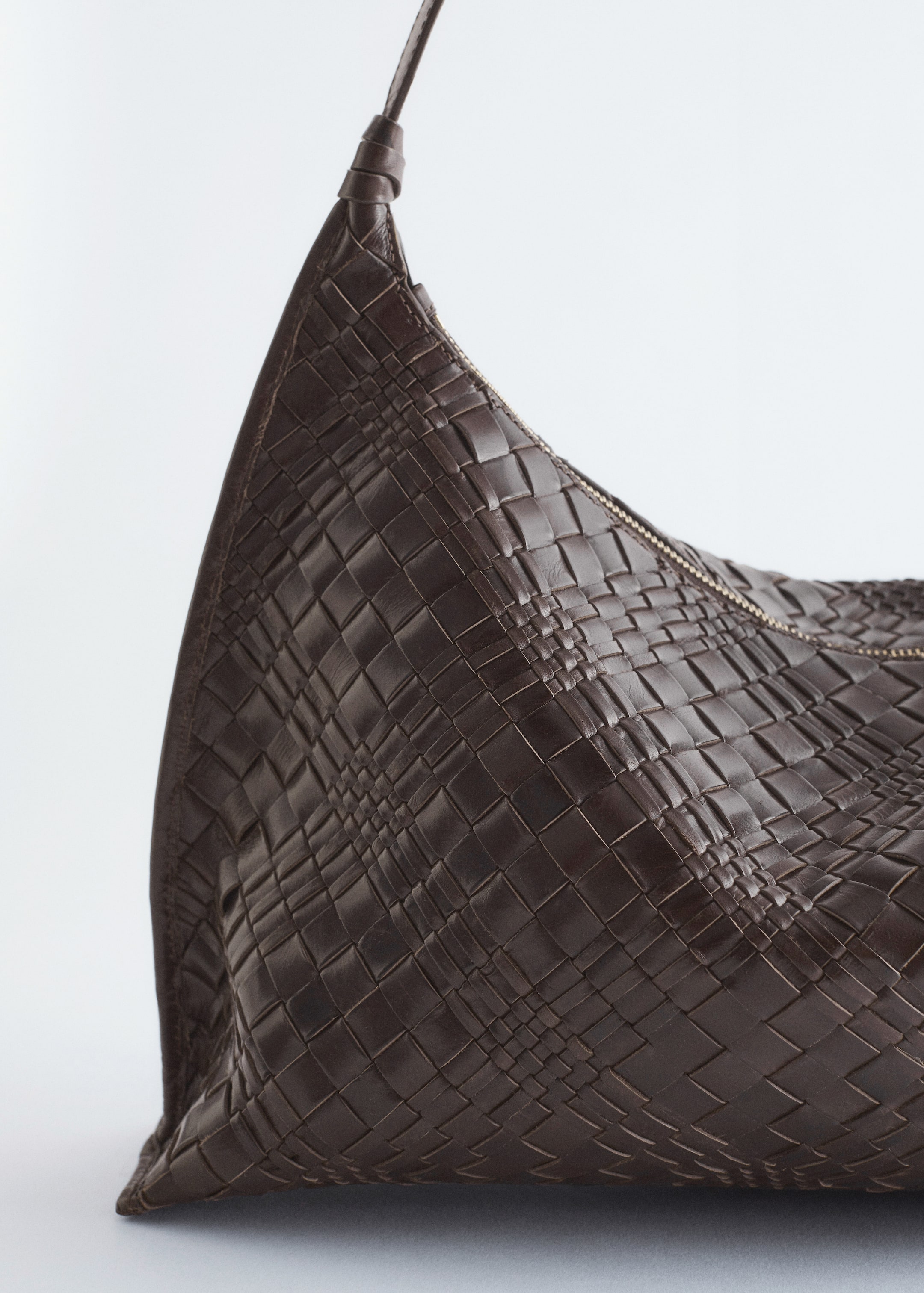 Grösseres Bild ansehen: Tragetasche aus verwobenem Leder - Dunkelbraun - DAMEN | H&M CH 5