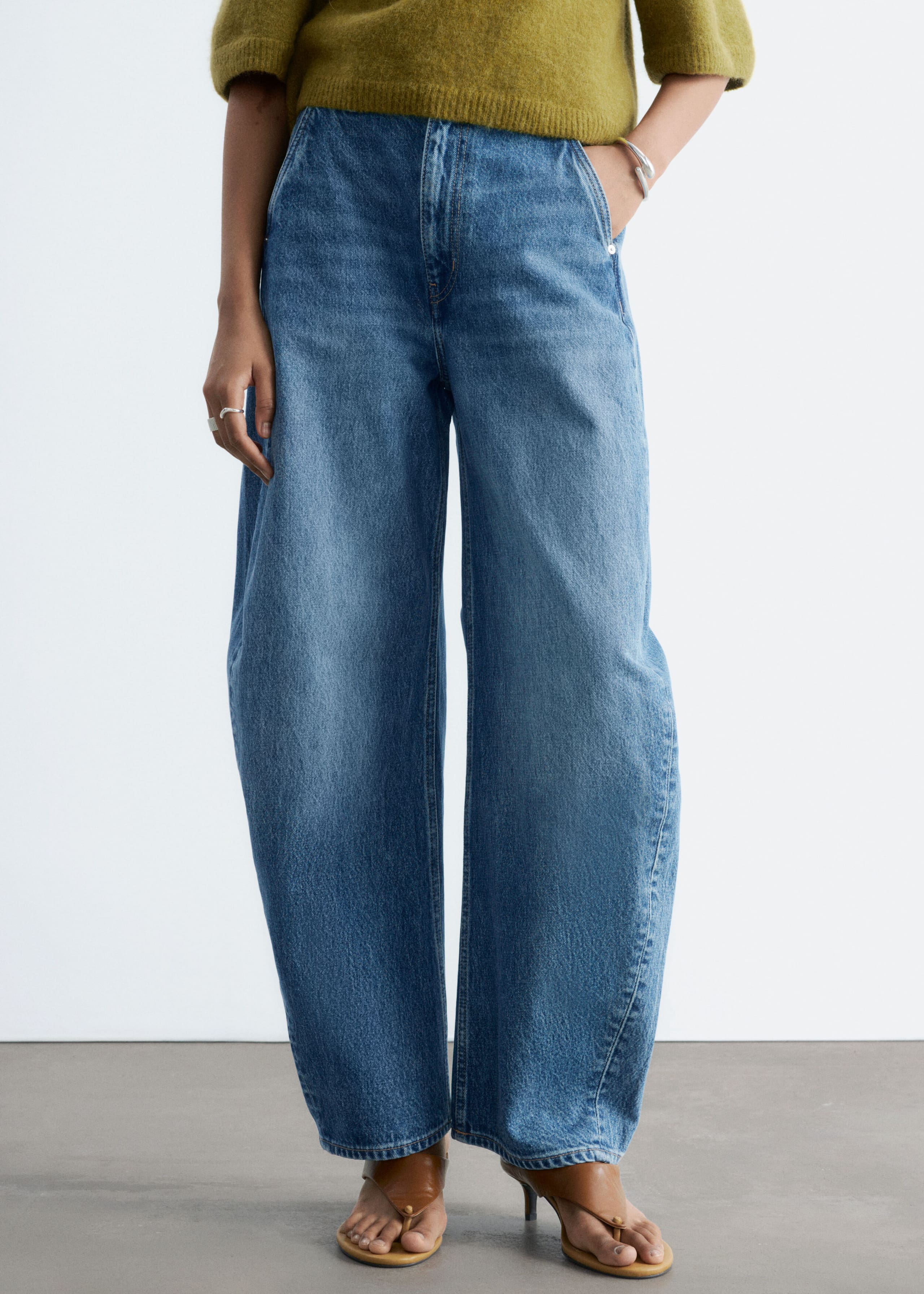 Relaxed Barrel-Leg Jeans - Mid Blue - Still Life