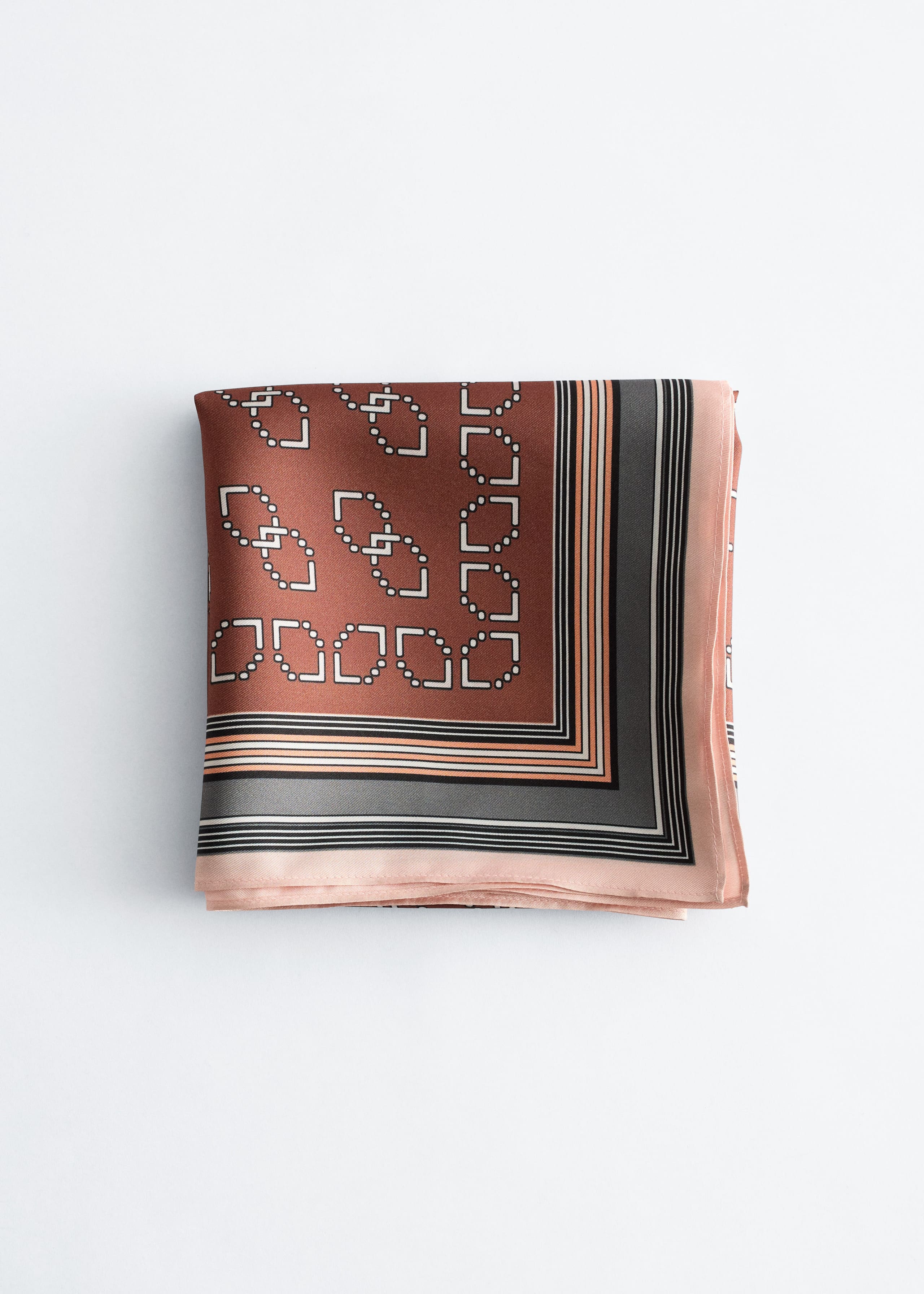 Foulard in seta con stampa grafica