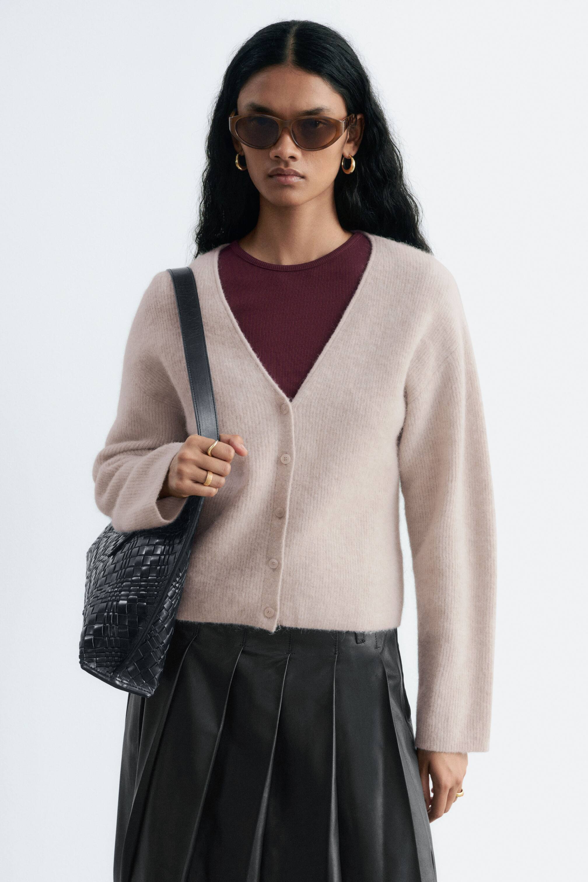 Größeres Bild anzeigen: Strickjacke aus Alpakamischung - Hellbeige - Ladies | H&M AT 1