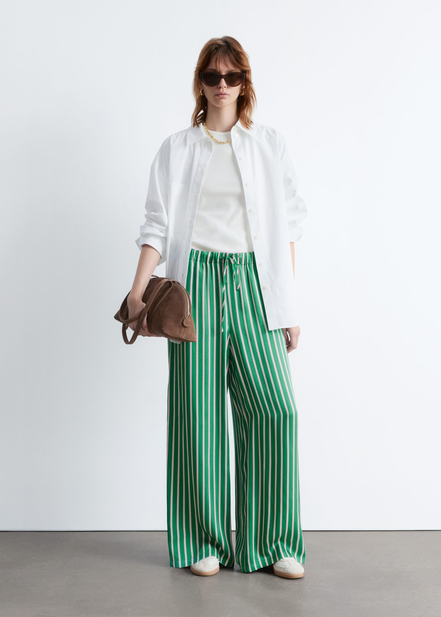 Satinhose mit Kordelzugbund - Grün/Rosa gestreift