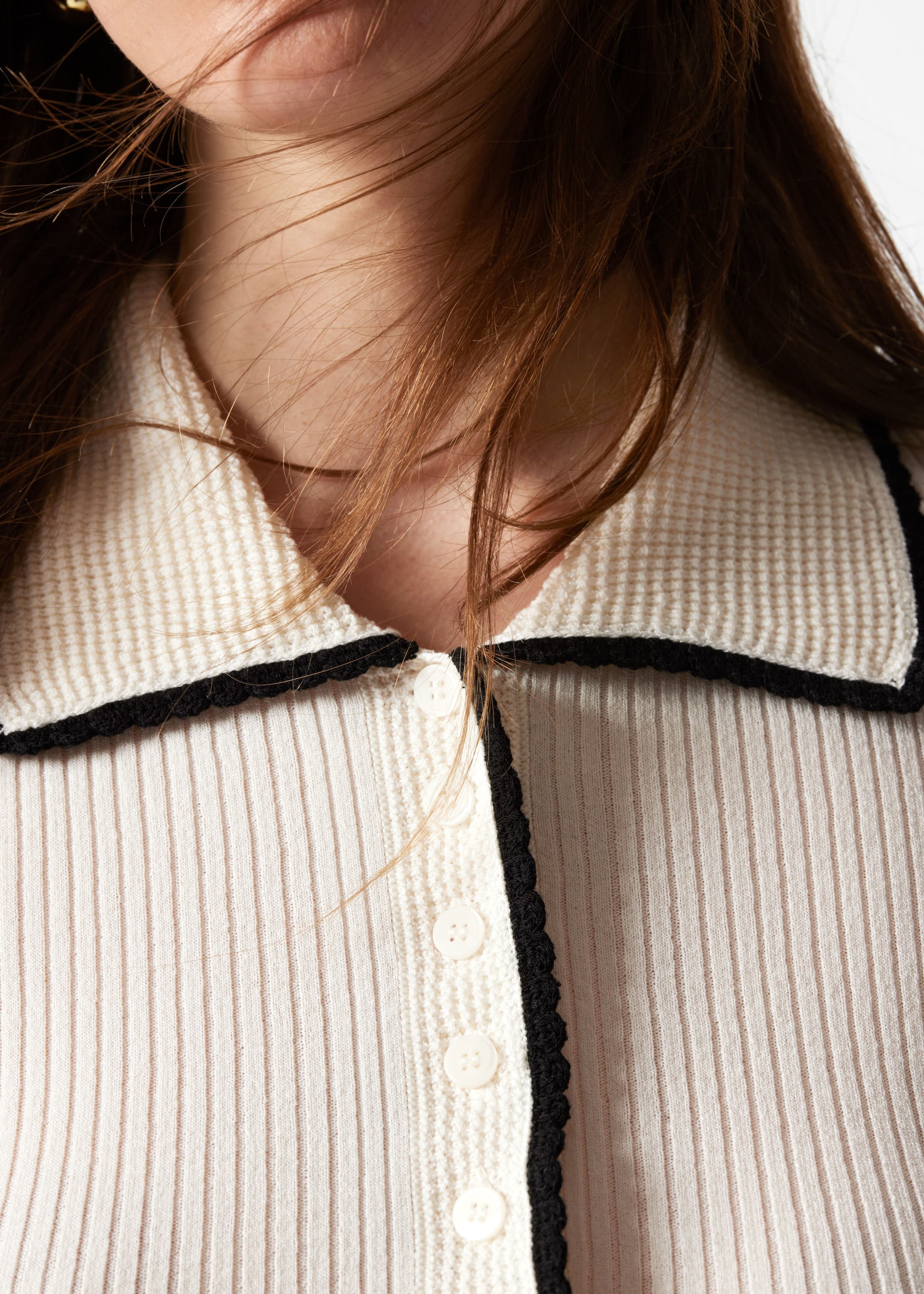 Visualizza immagine più grande: Maglia smerlata con lavorazione a coste - Crema - DONNA | H&M IT 2