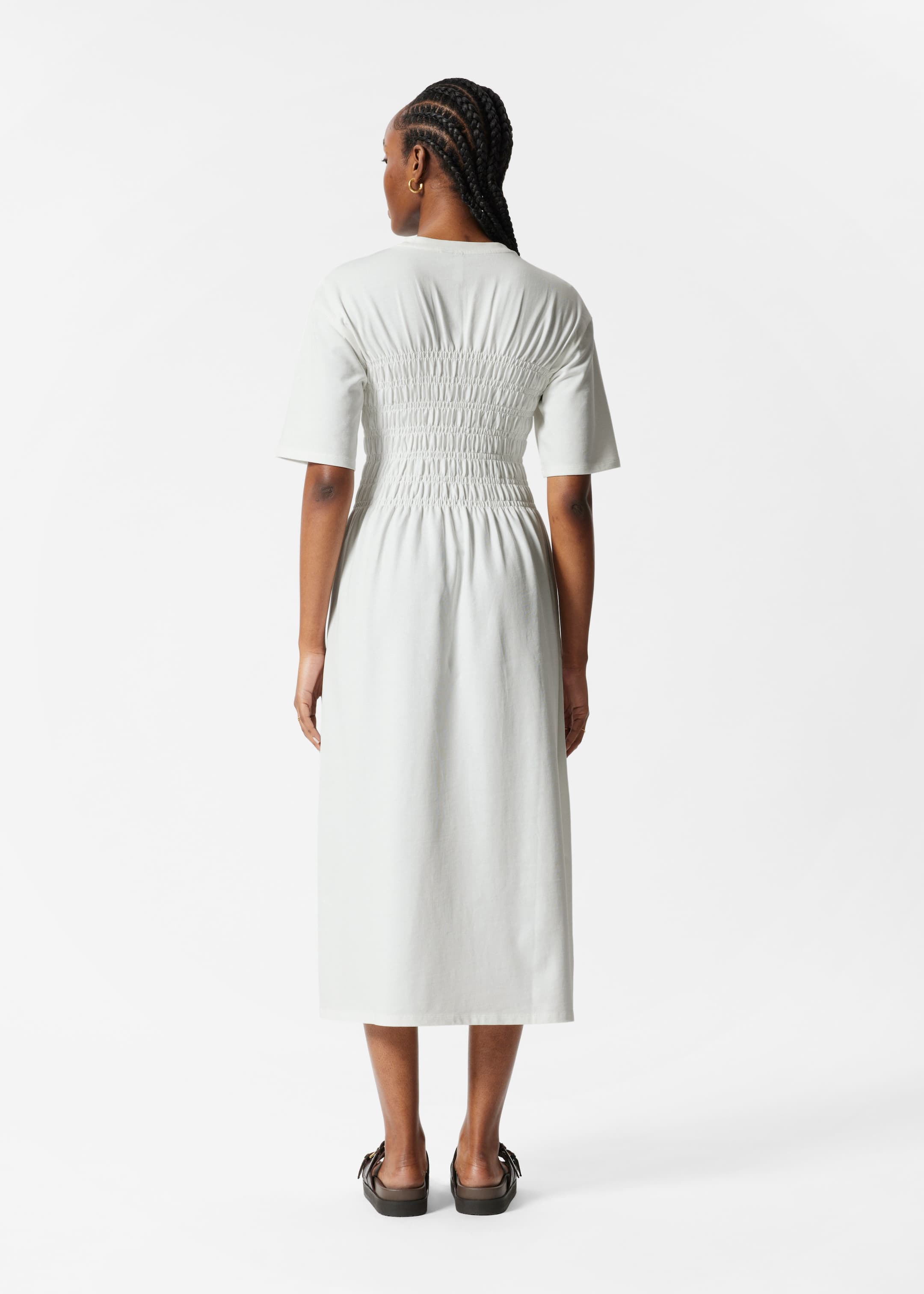 Größeres Bild anzeigen: Gesmoktes Midikleid - Weiß - Ladies | H&M AT 3