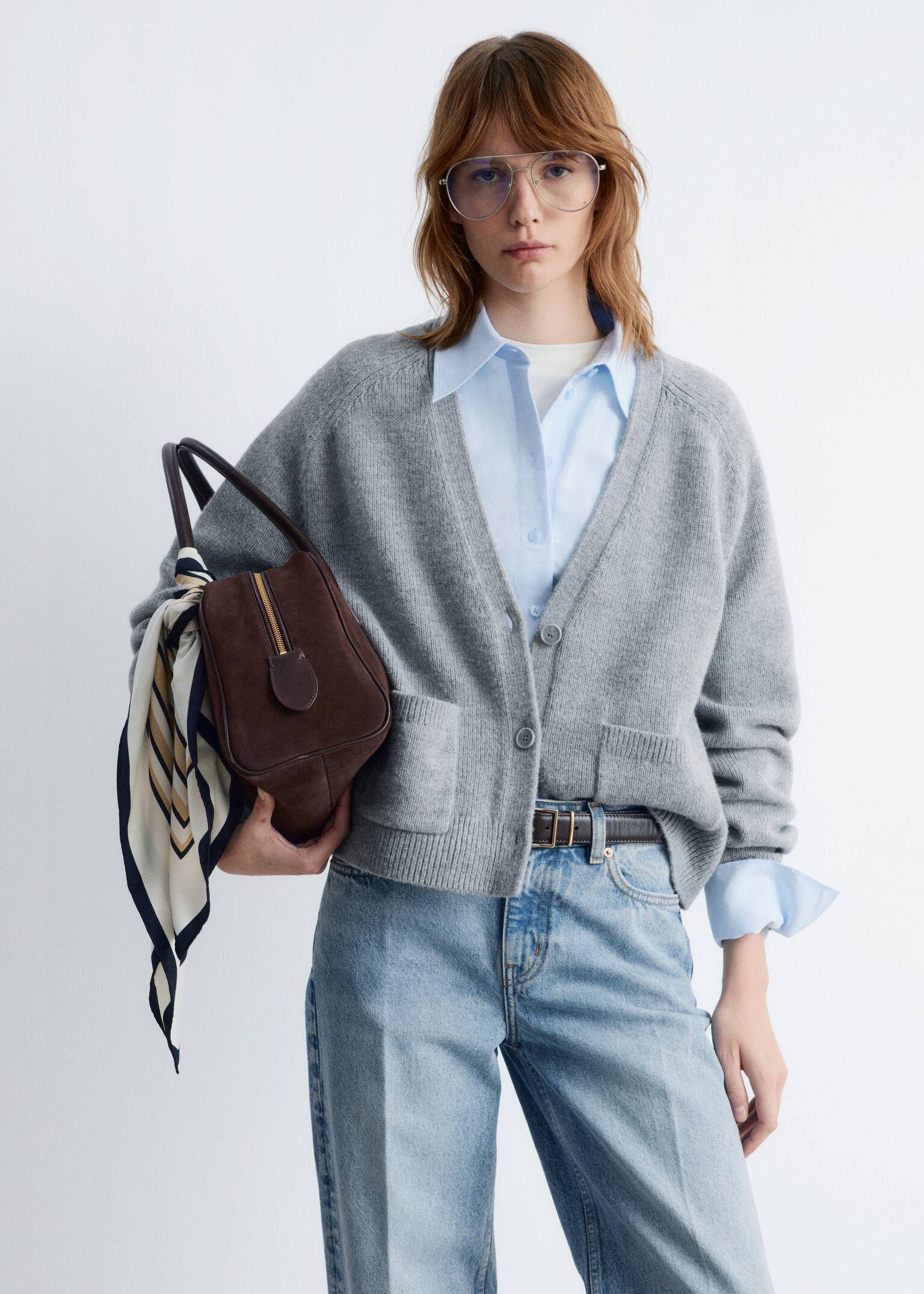 Cárdigan con bolsillo de parche - Gris/Crema