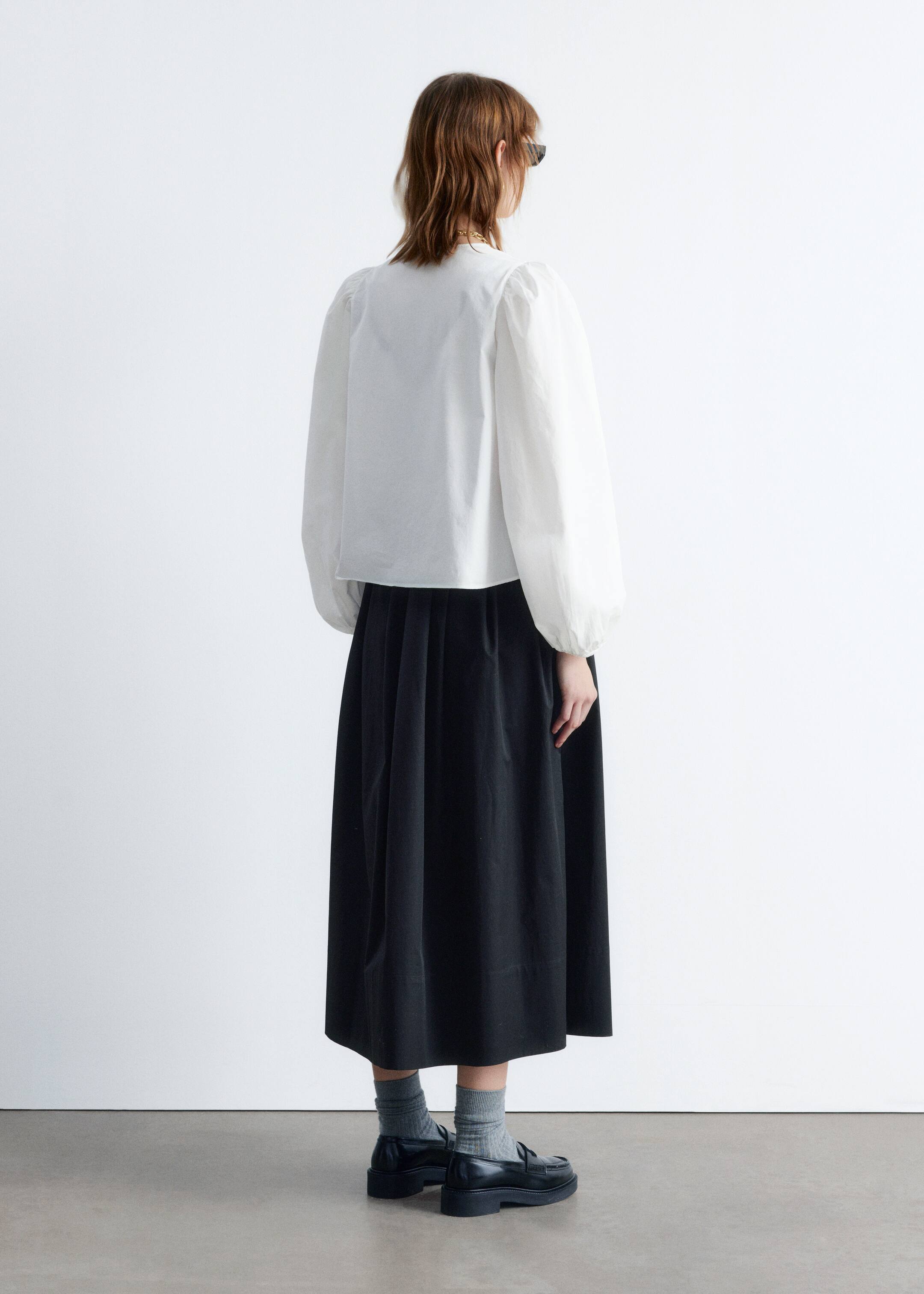 Zobraziť väčší obrázok: Blúzka so zaväzovaním vpredu - Biela - ŽENY | H&M SK 5