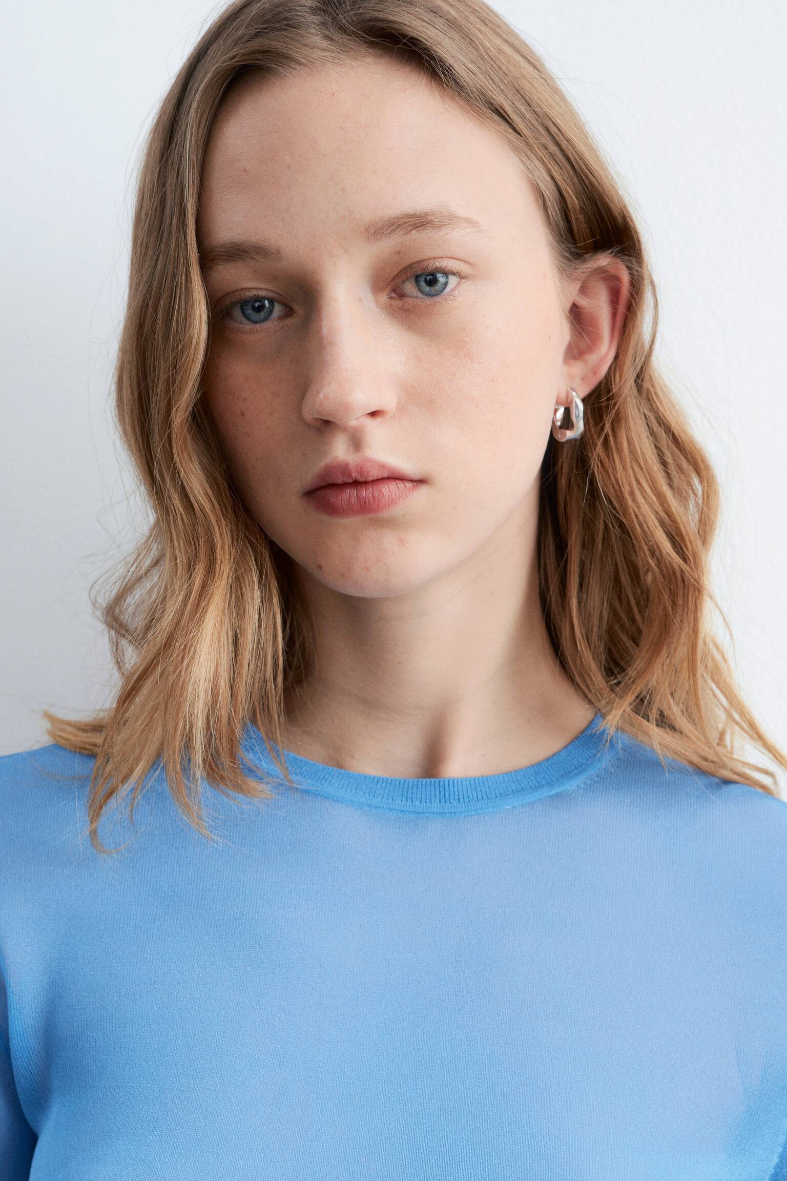 חולצה דקה בסריגה צפופה - 3