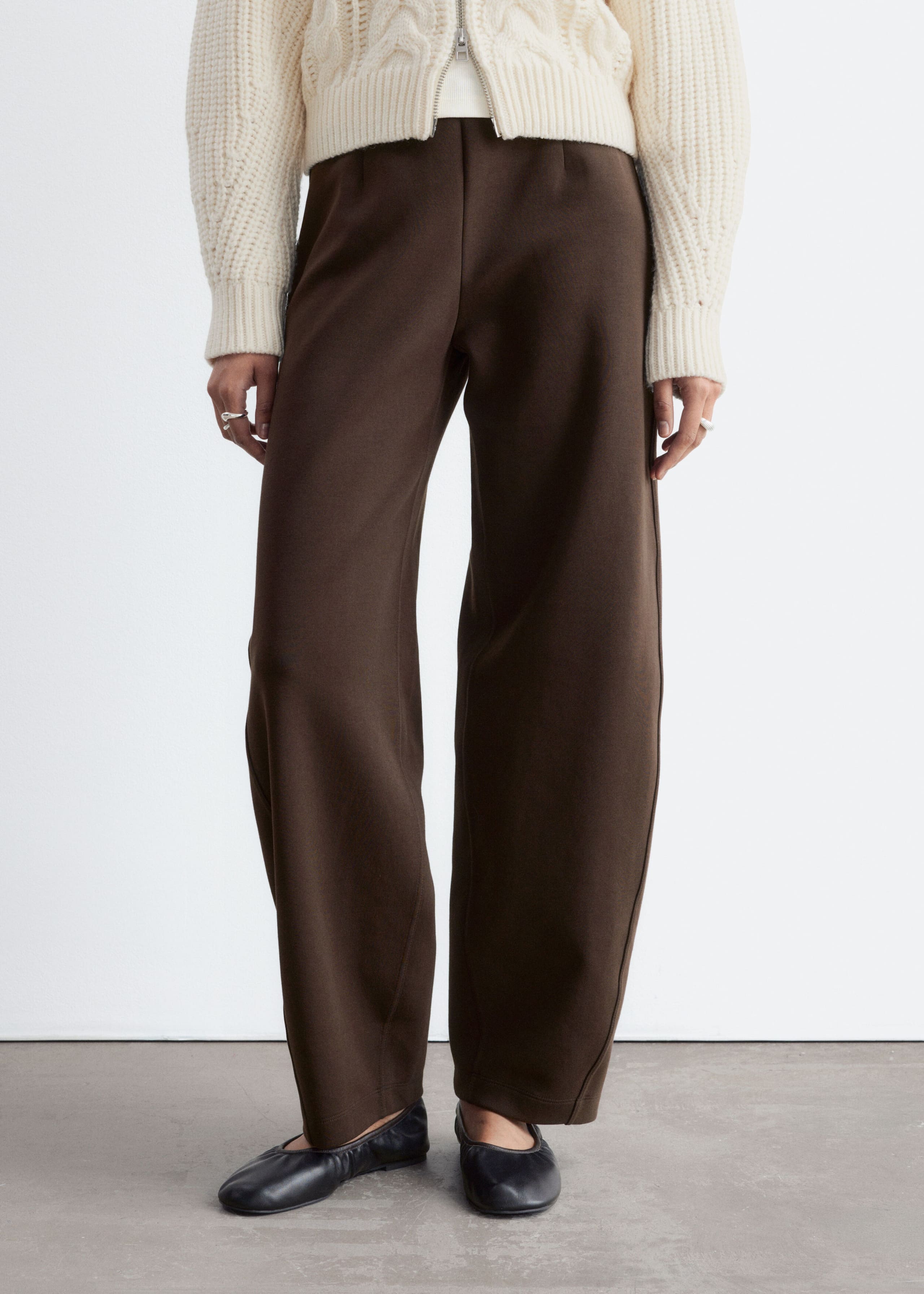 Scuba Jersey Trousers - Dark Brown - Lookbook