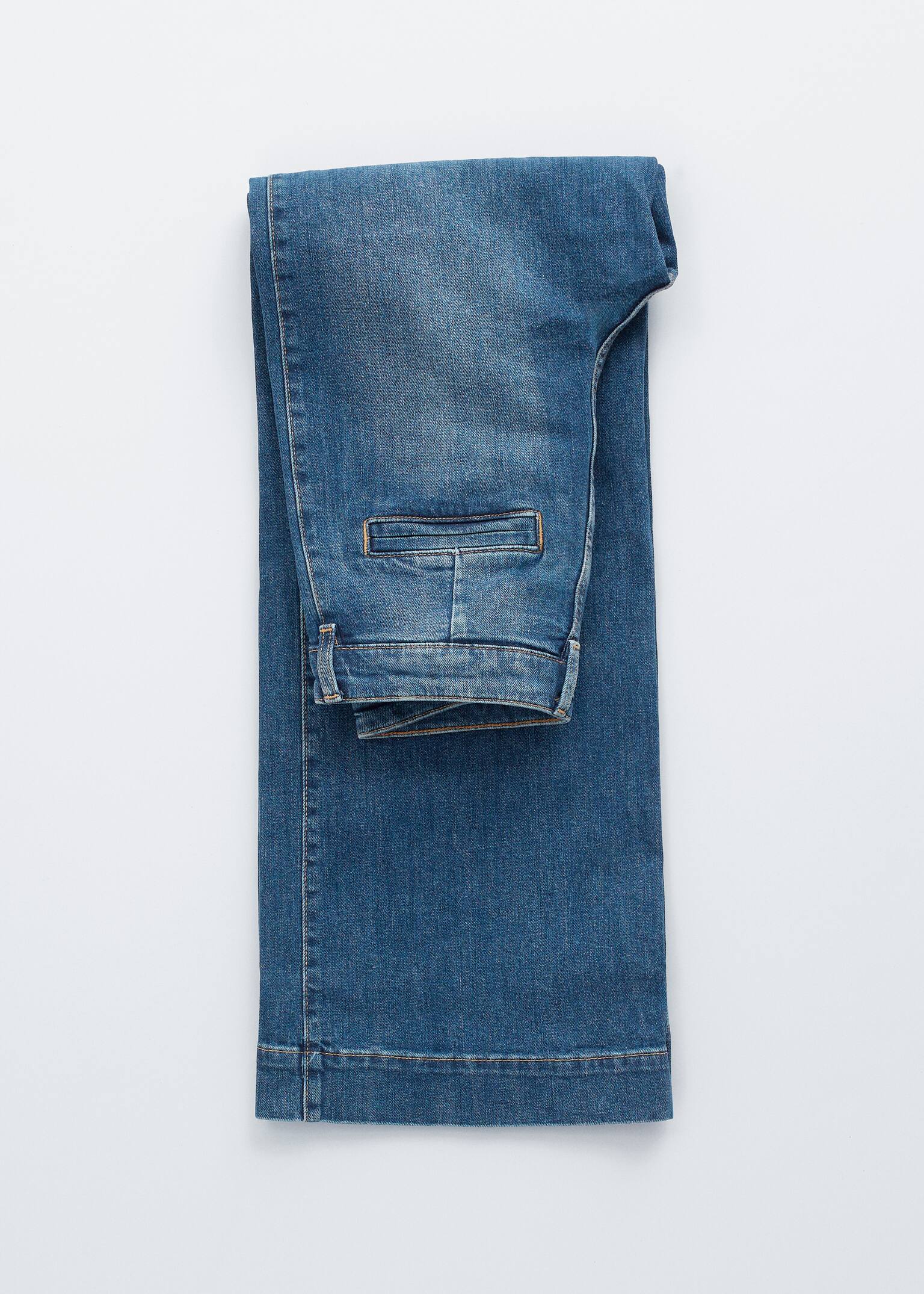 Regular Wide-Leg Jeans - Mid Blue Wash/Dark Blue - 4