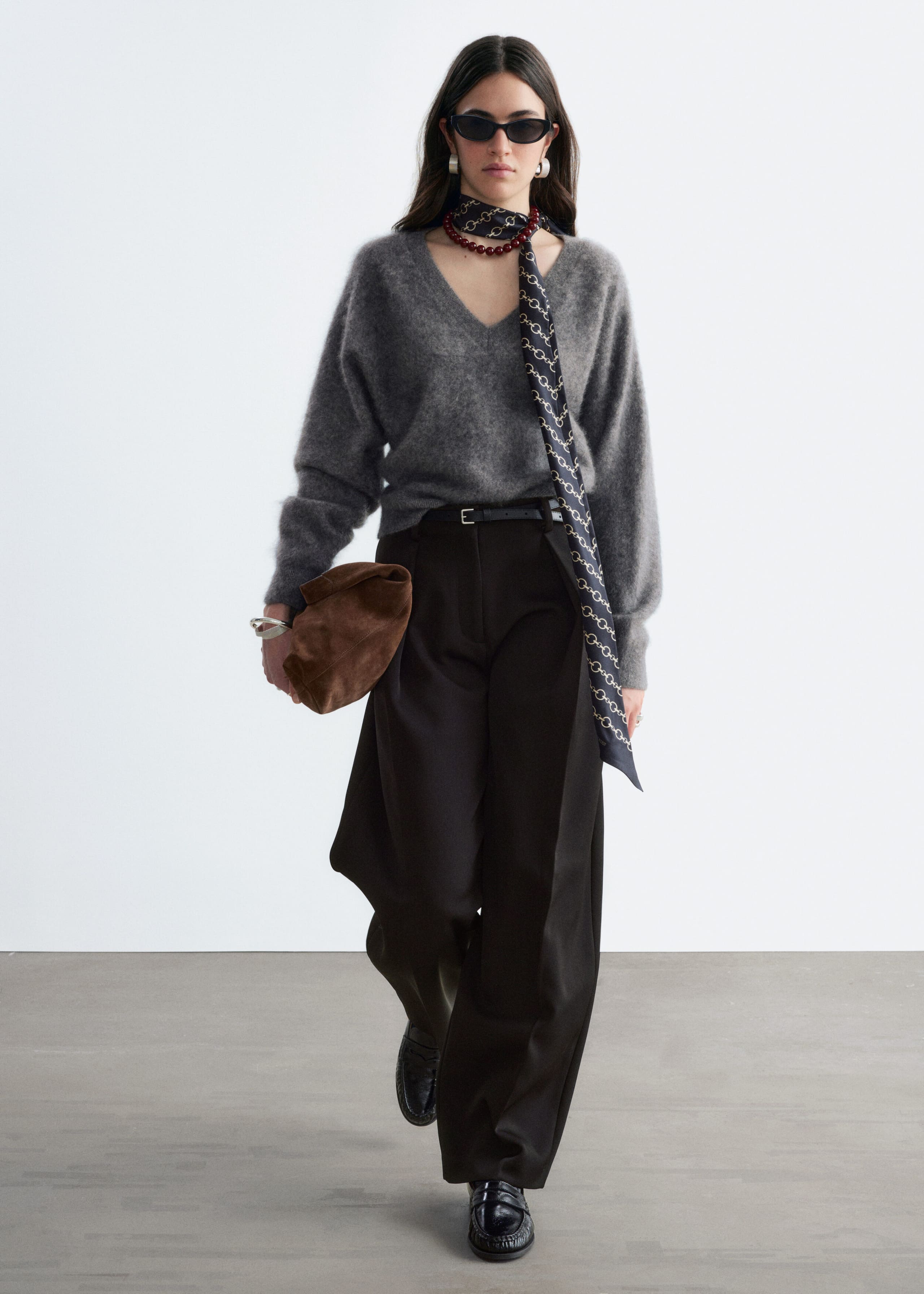 Brushed Cashmere V-Neck Jumper - Grey - Still Life