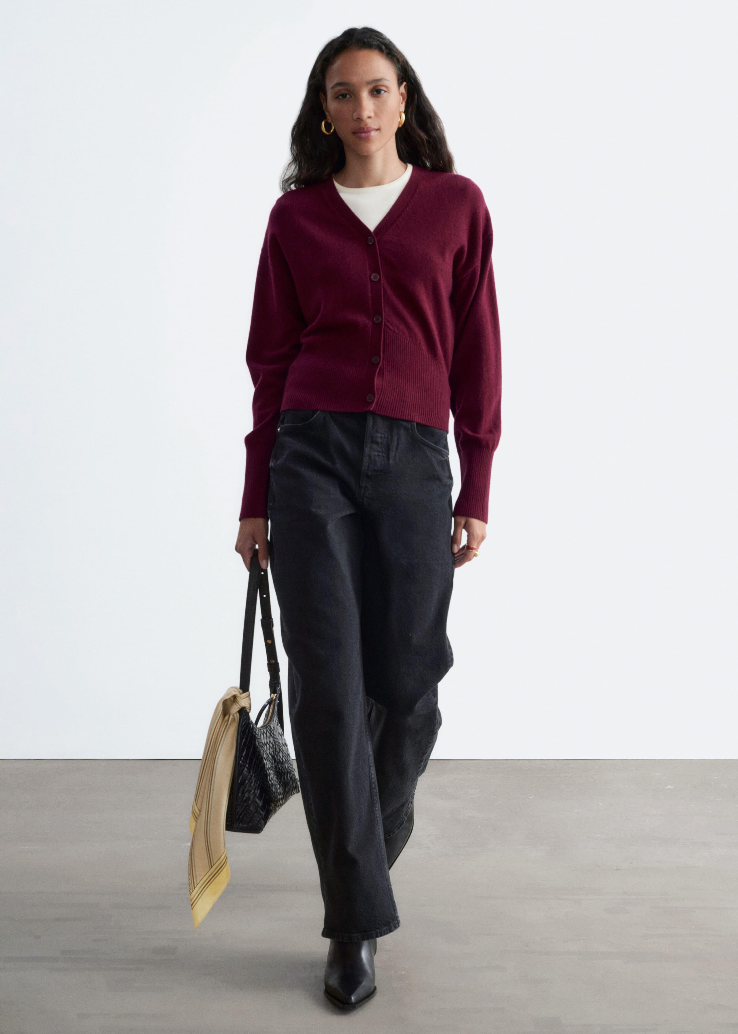 Barrel-Leg Jeans - Black - Still Life