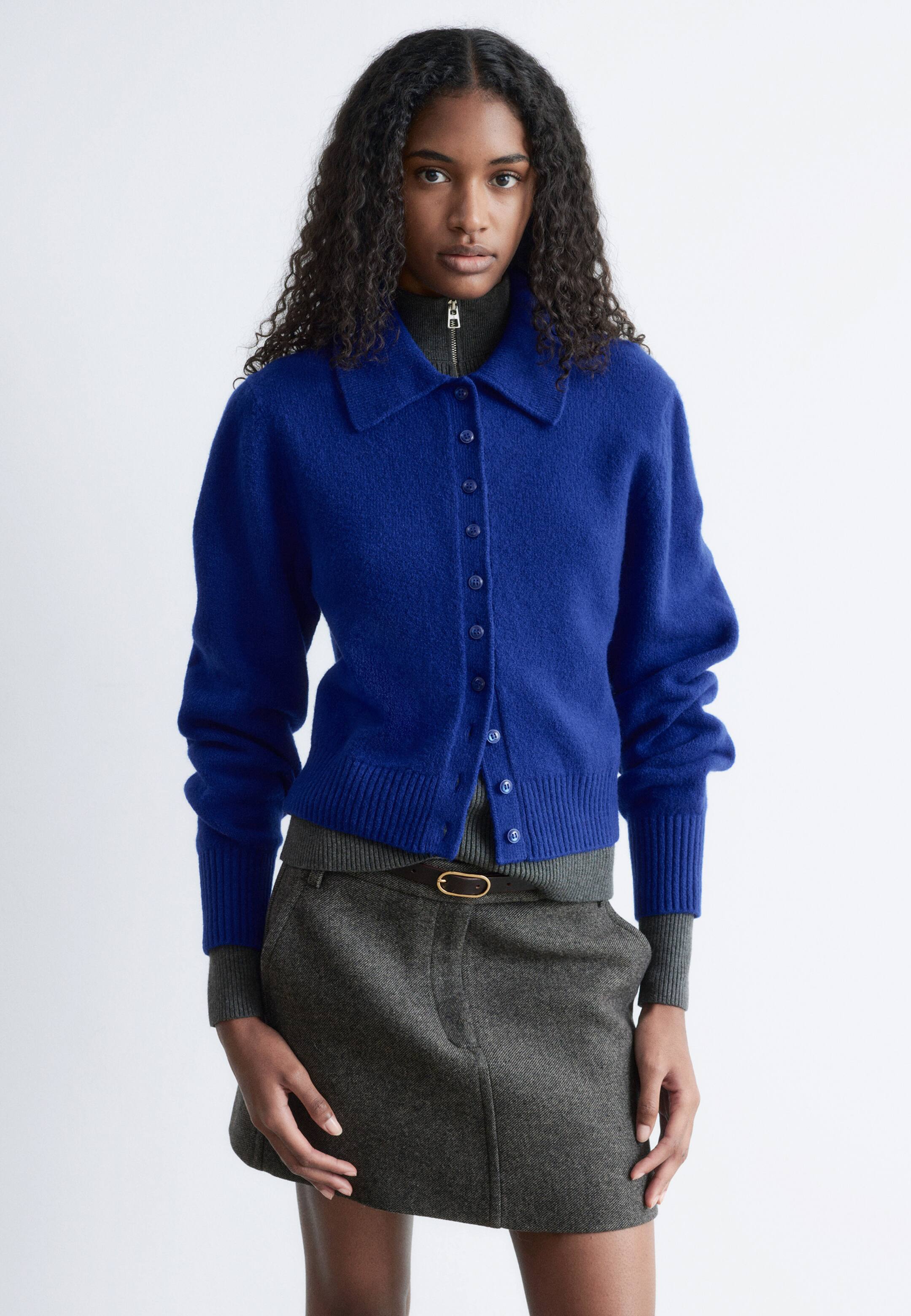 Größeres Bild anzeigen: Strickjacke mit Kragen - Leuchtendes Blau - Ladies | H&M AT 4