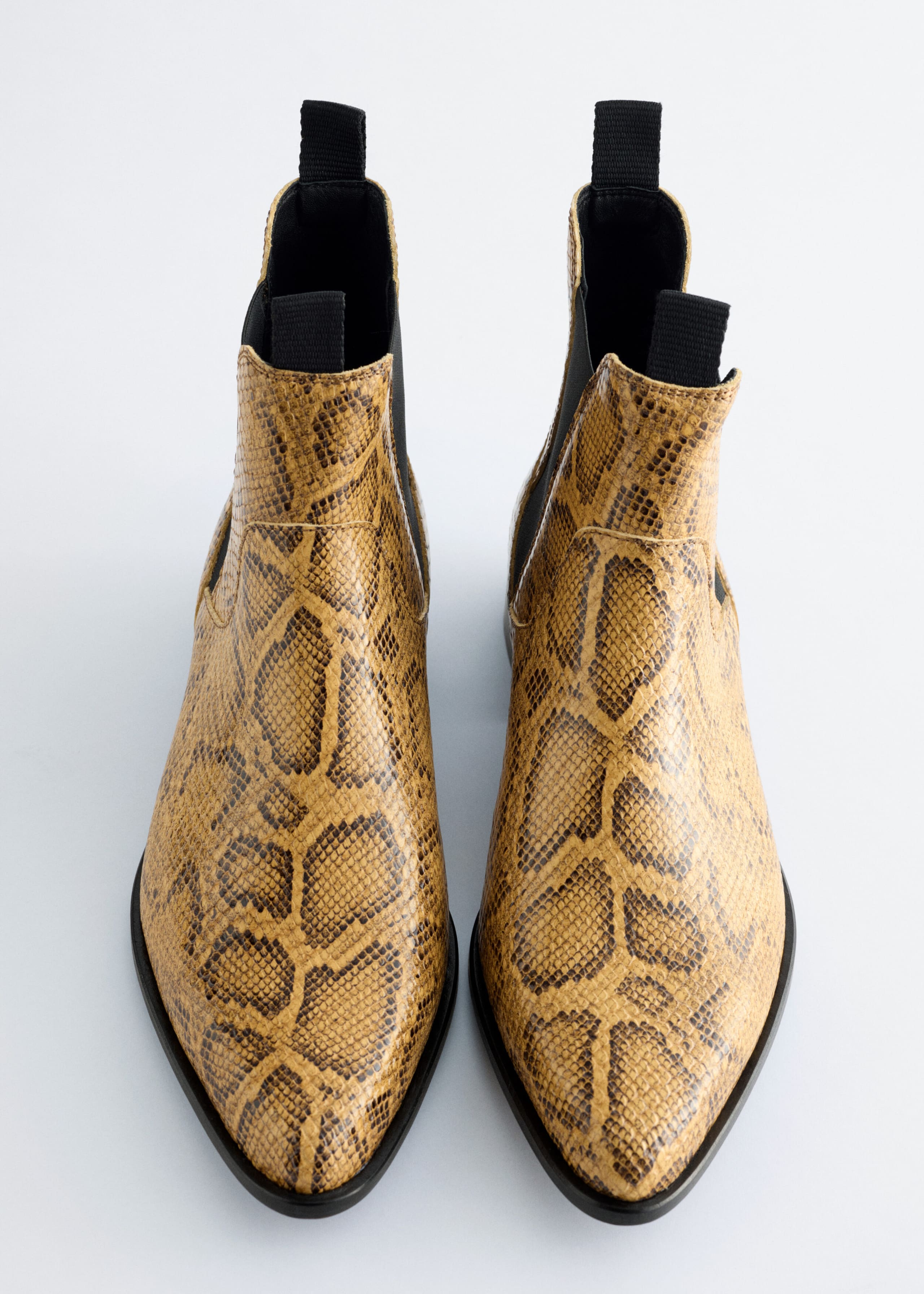 Stivaletti Chelsea a punta in pelle - Nero - Natura morta