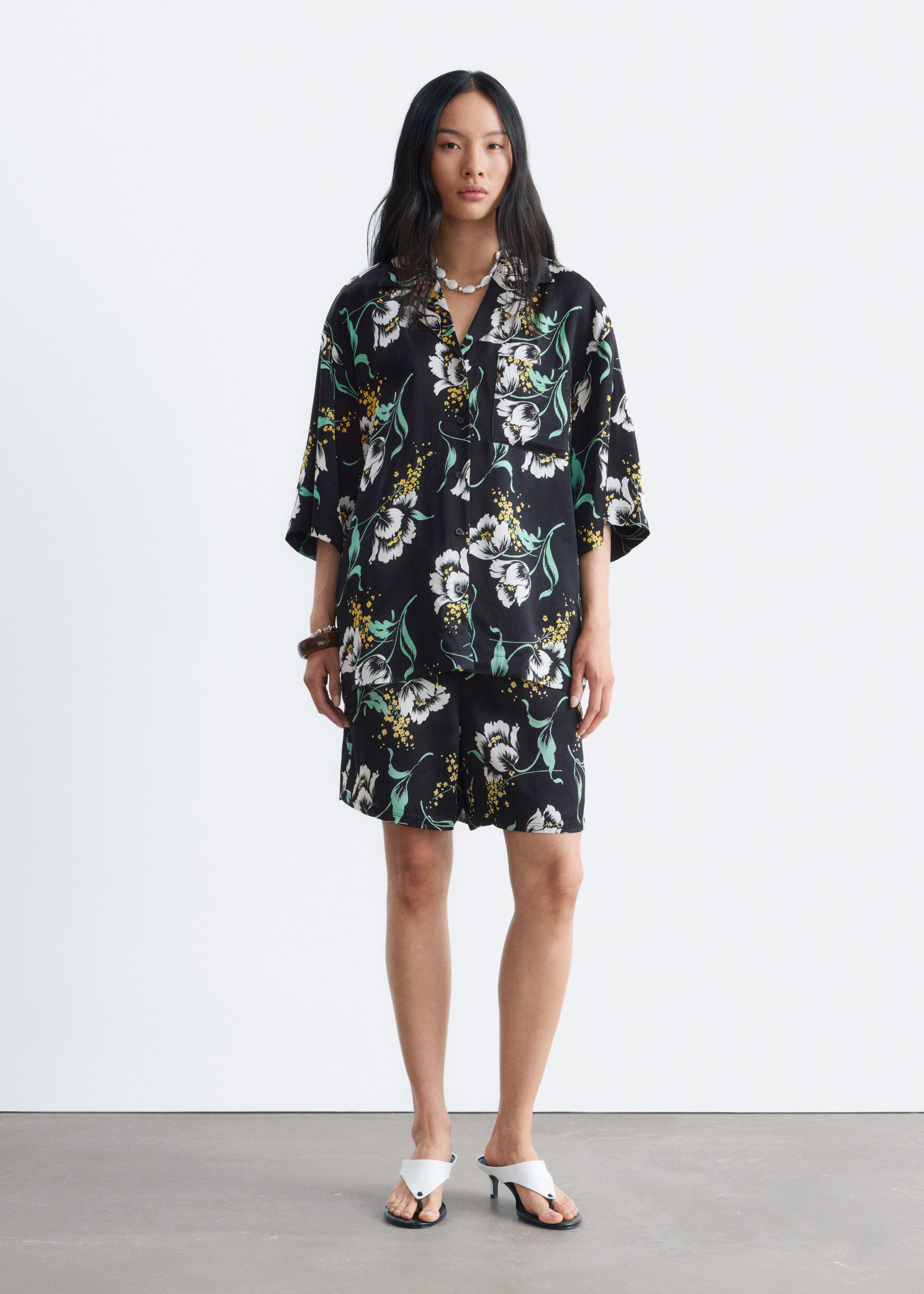 Oversized Resort Shirt - Bleu clair / Motif fleuri - Lookbook