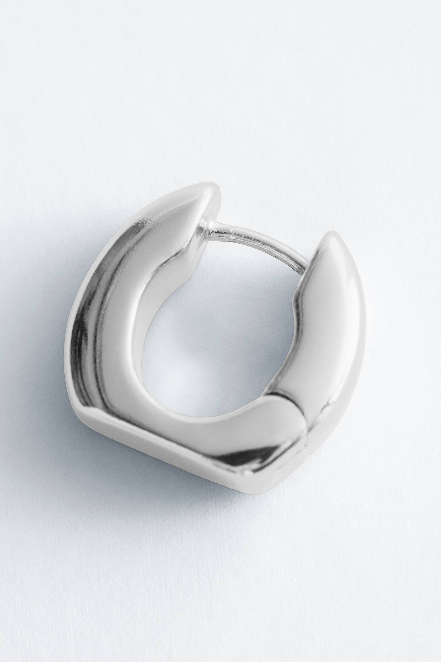 Masivní kruhové náušnice - Stříbrná - 4