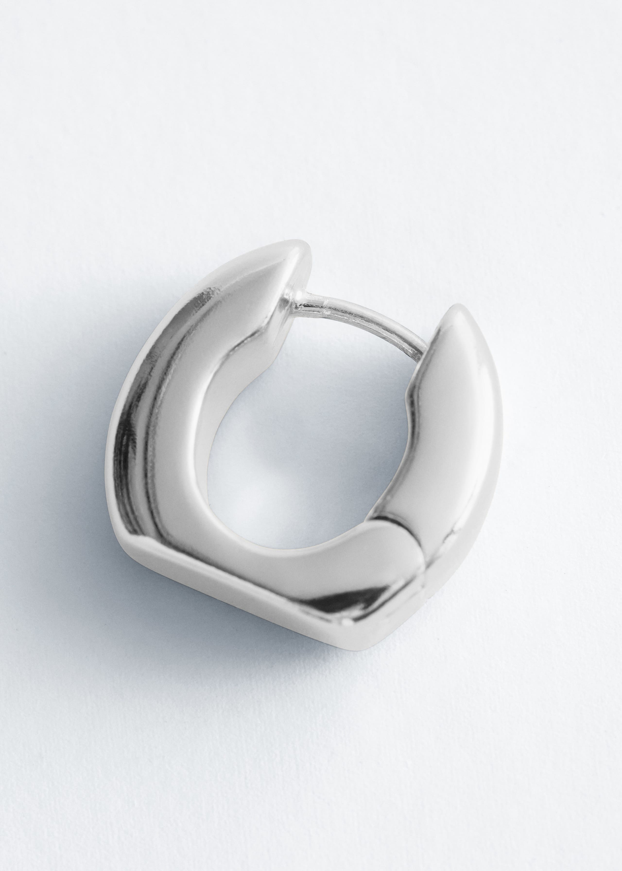 Markante Creolen - Silber - Stillleben