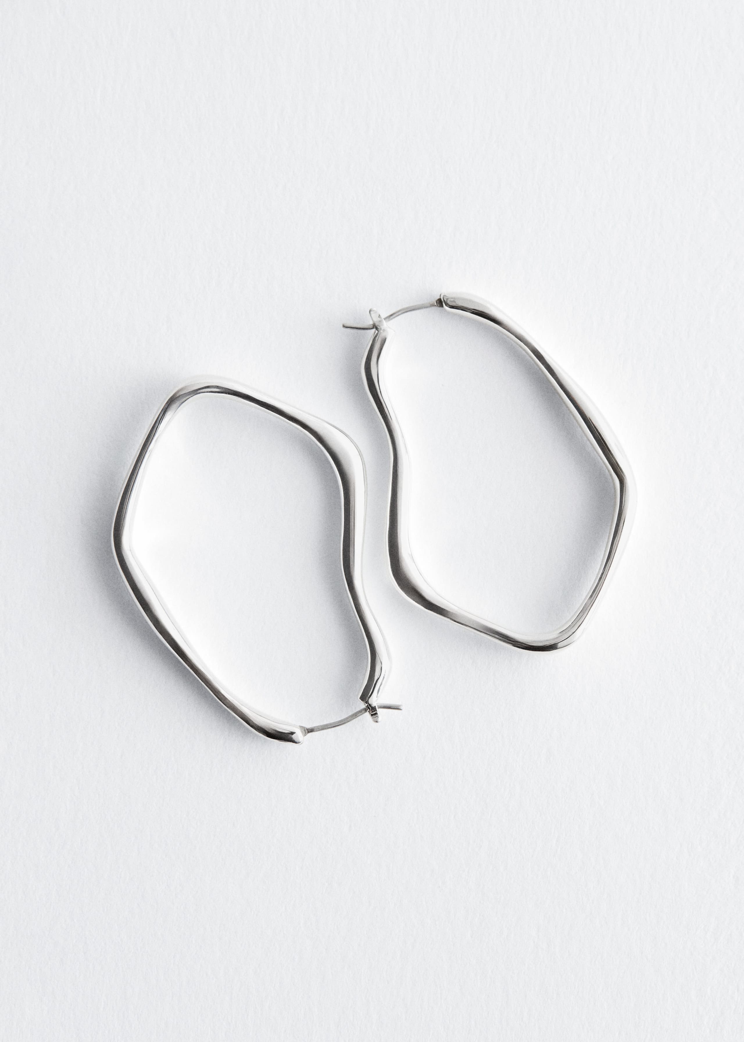 Asymmetric Hoop Earrings - {{variantName}} - Descriptive Detail